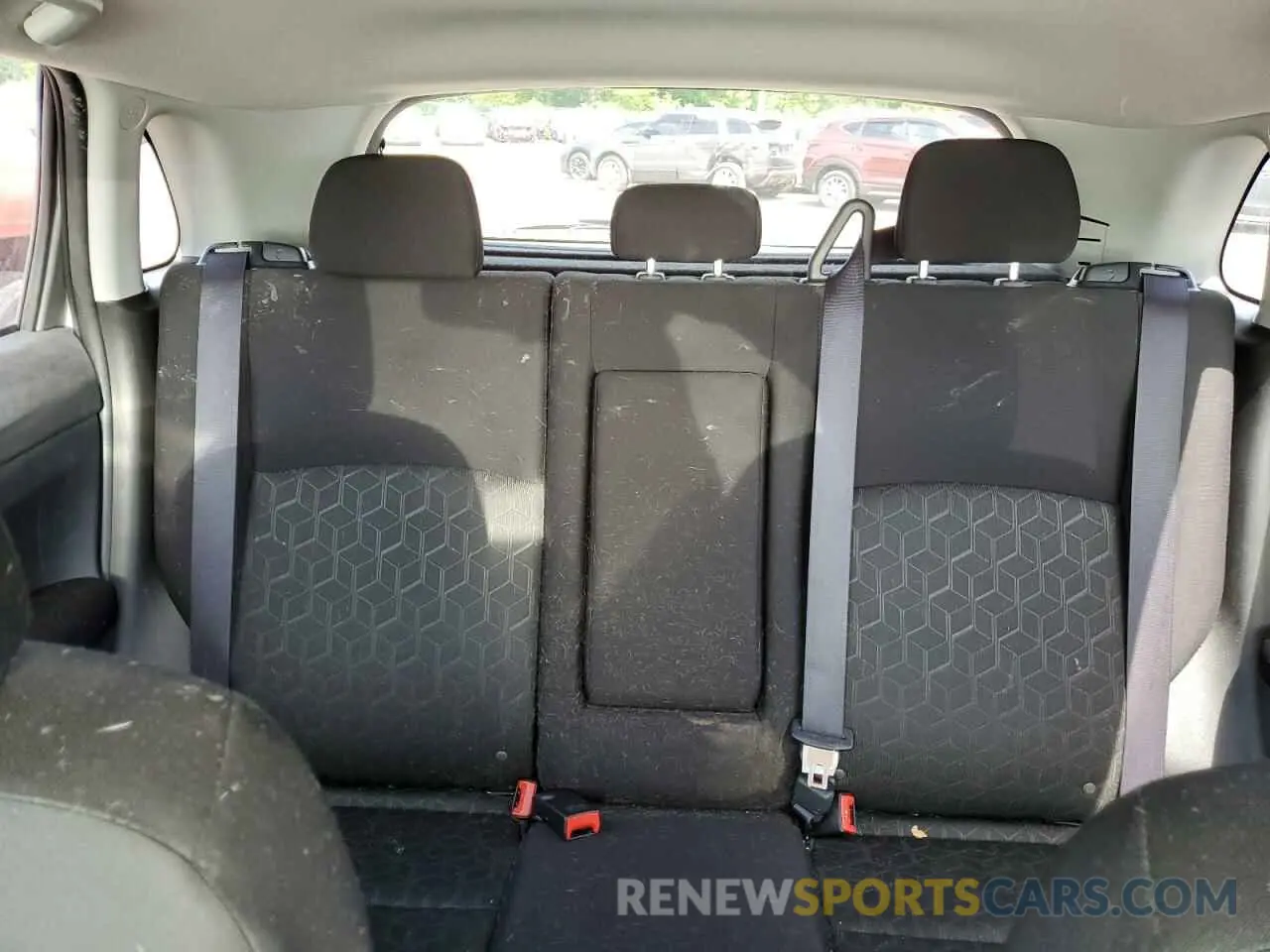 10 Photograph of a damaged car JA4ARUAU2MU004014 MITSUBISHI OUTLANDER 2021