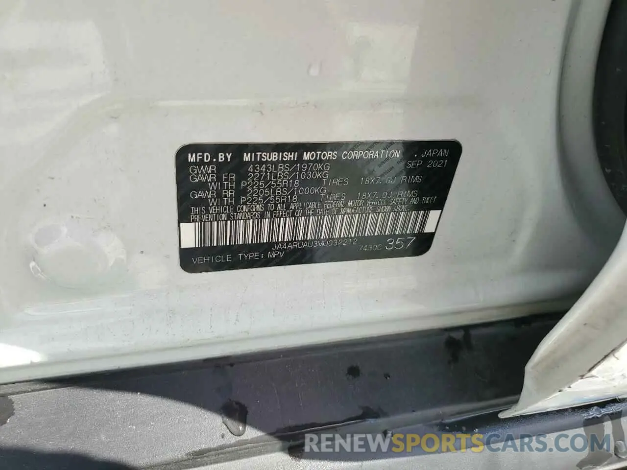14 Photograph of a damaged car JA4ARUAU3MU032212 MITSUBISHI OUTLANDER 2021
