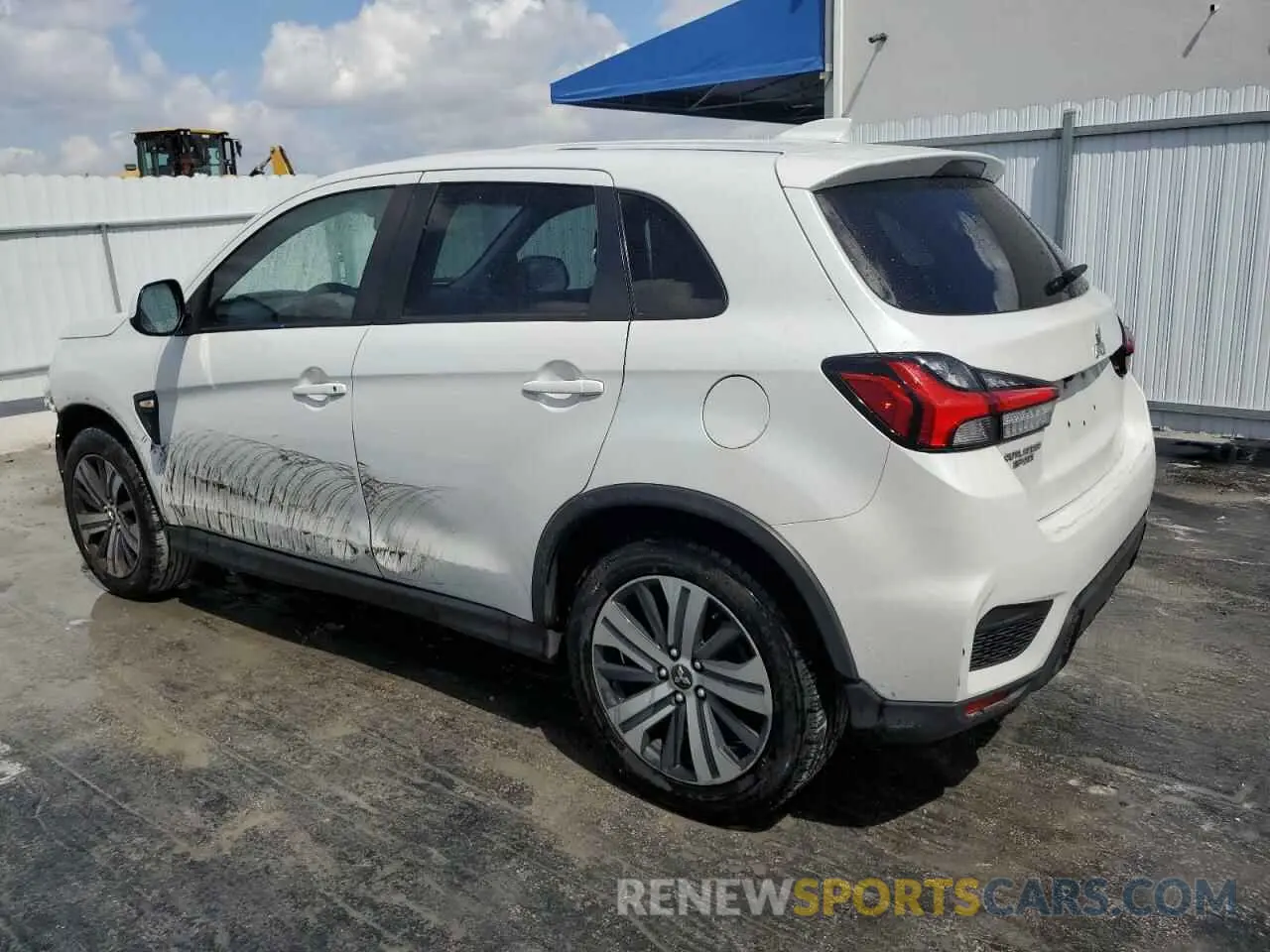 2 Photograph of a damaged car JA4ARUAU3MU032212 MITSUBISHI OUTLANDER 2021