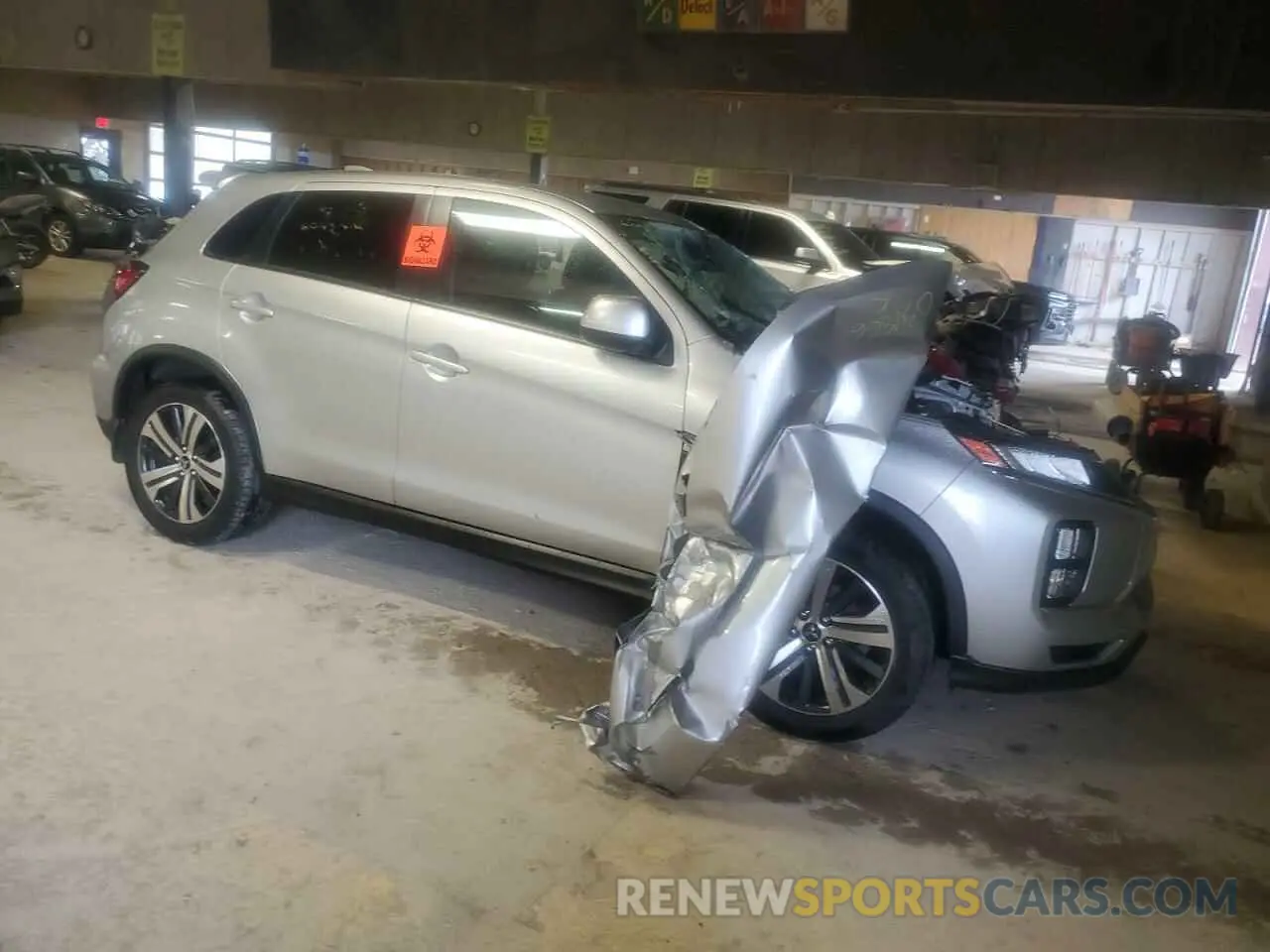 4 Photograph of a damaged car JA4ARUAU5MU034866 MITSUBISHI OUTLANDER 2021