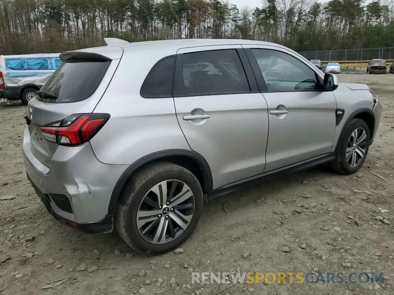 3 Photograph of a damaged car JA4ARUAU7MU034416 MITSUBISHI OUTLANDER 2021