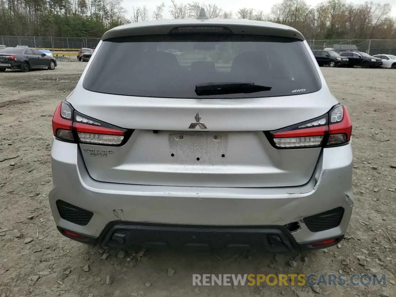 6 Photograph of a damaged car JA4ARUAU7MU034416 MITSUBISHI OUTLANDER 2021