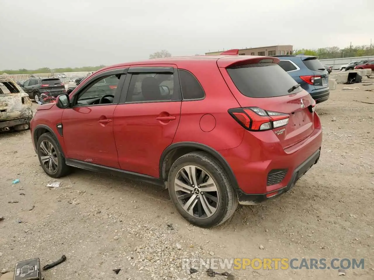 2 Photograph of a damaged car JA4APUAU2NU020124 MITSUBISHI OUTLANDER 2022