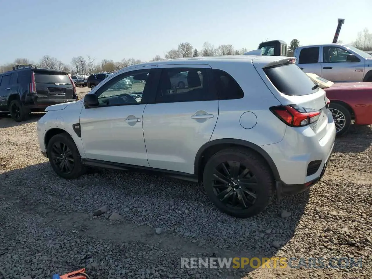 2 Photograph of a damaged car JA4APUAU3NU013893 MITSUBISHI OUTLANDER 2022
