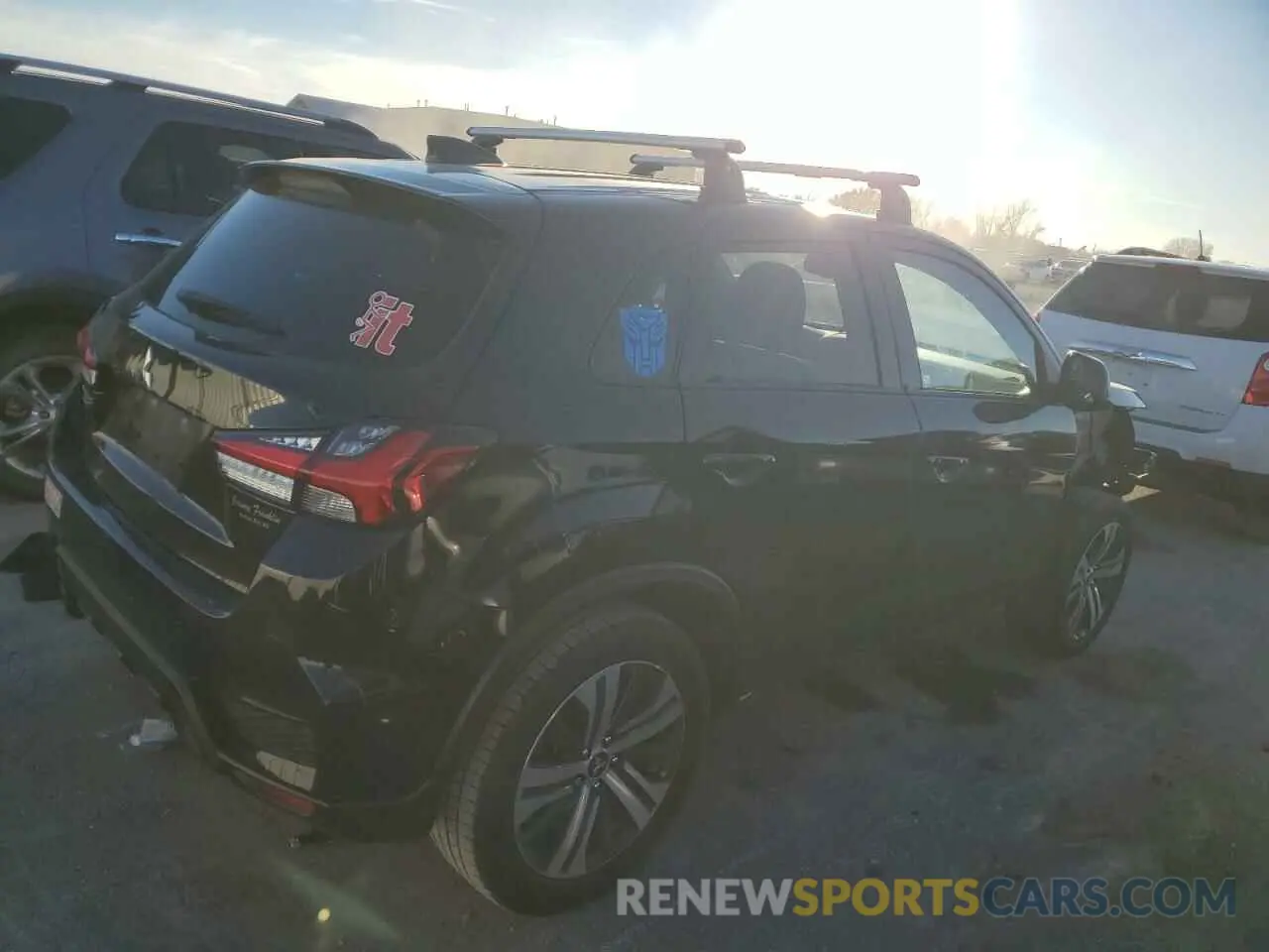 3 Photograph of a damaged car JA4APUAU6NU015055 MITSUBISHI OUTLANDER 2022