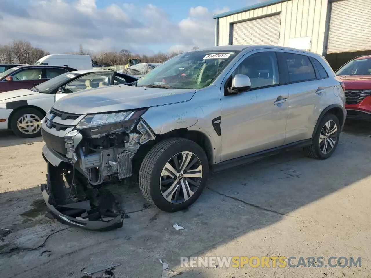 1 Photograph of a damaged car JA4APUAU7NU010401 MITSUBISHI OUTLANDER 2022