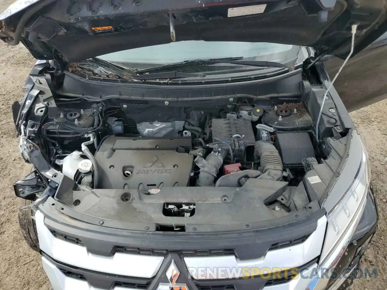 12 Photograph of a damaged car JA4ARUAU2NU006718 MITSUBISHI OUTLANDER 2022