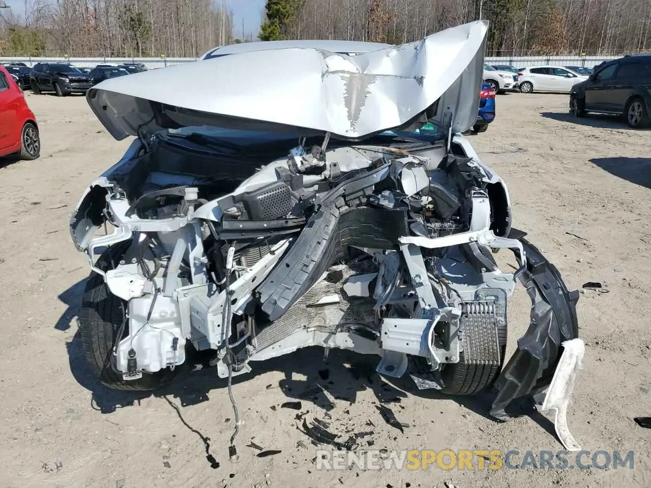 5 Photograph of a damaged car JA4ARUAU2NU006878 MITSUBISHI OUTLANDER 2022