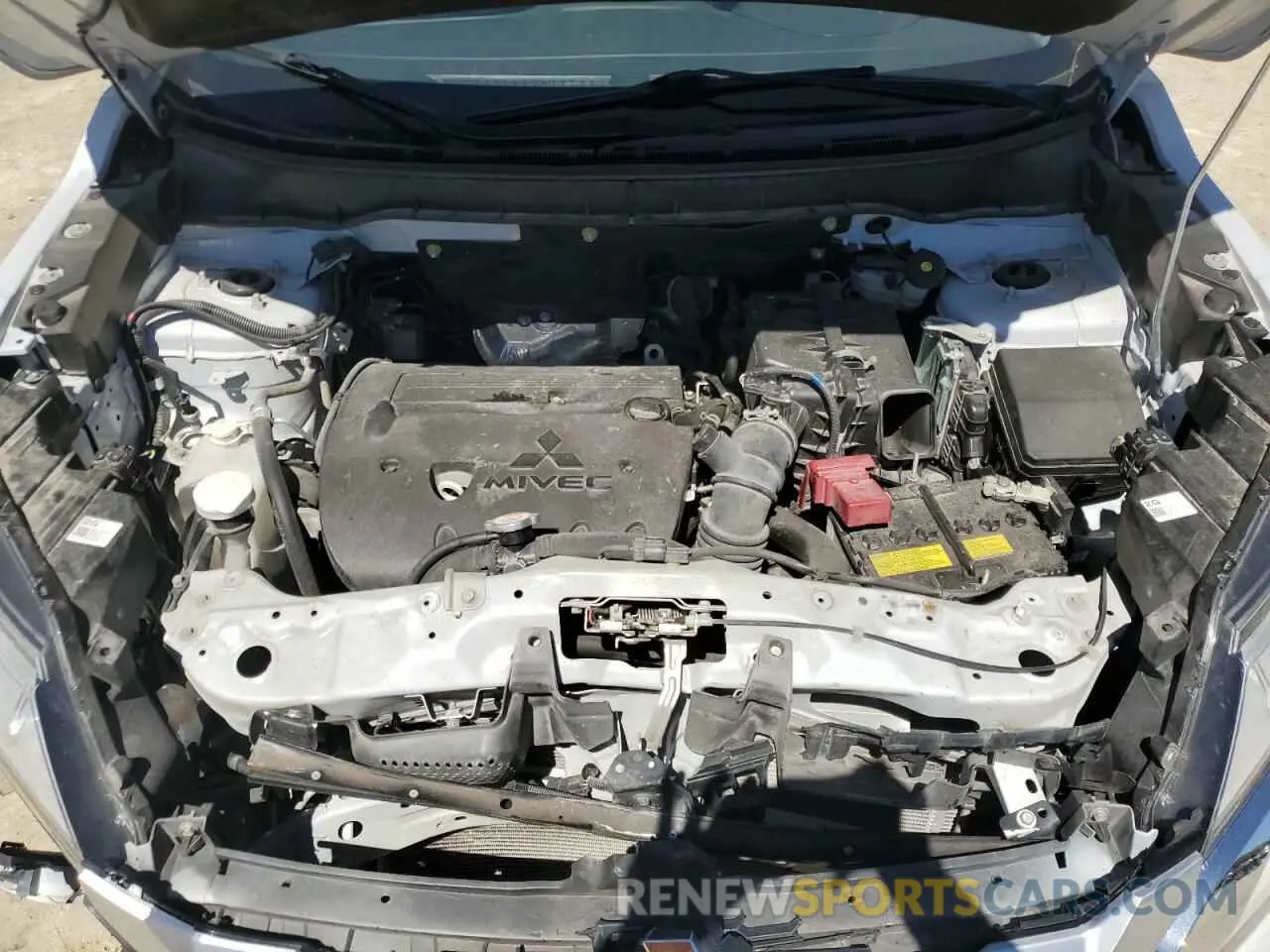 13 Photograph of a damaged car JA4ARUAU3NU006873 MITSUBISHI OUTLANDER 2022