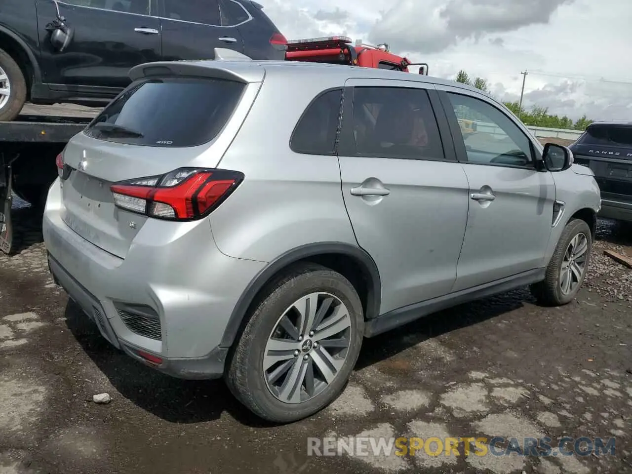 3 Photograph of a damaged car JA4ARUAU3NU007151 MITSUBISHI OUTLANDER 2022