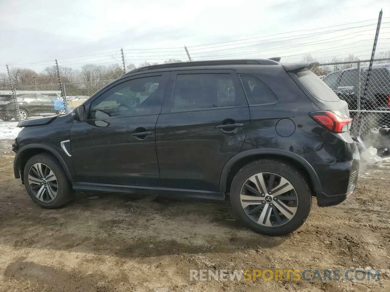 2 Photograph of a damaged car JA4ARVAW5NU002234 MITSUBISHI OUTLANDER 2022