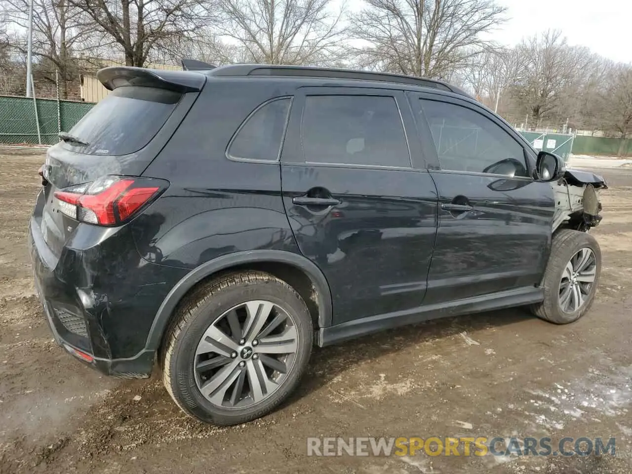 3 Photograph of a damaged car JA4ARVAW5NU002234 MITSUBISHI OUTLANDER 2022