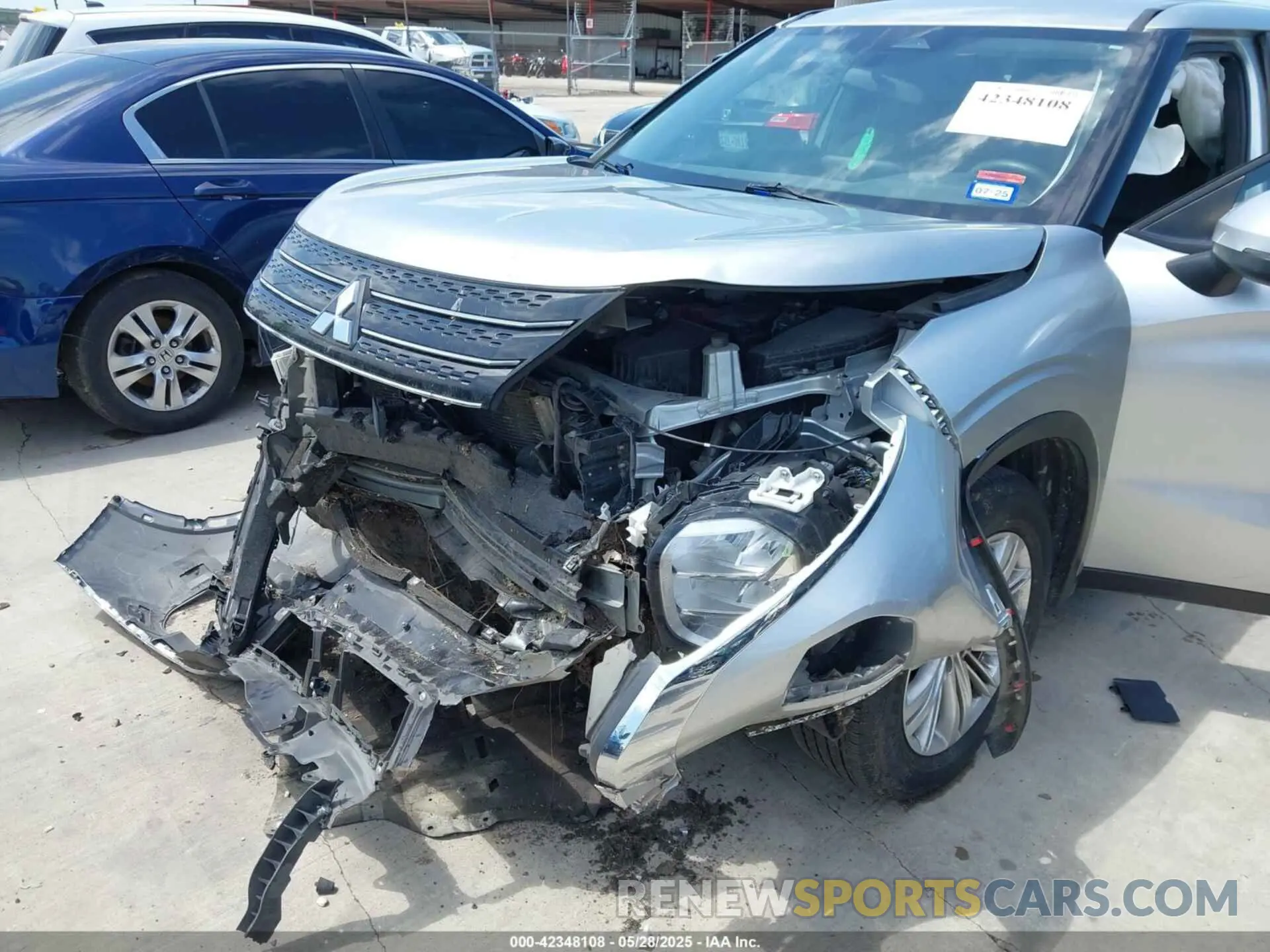 6 Photograph of a damaged car JA4J3TA84NZ015888 MITSUBISHI OUTLANDER 2022