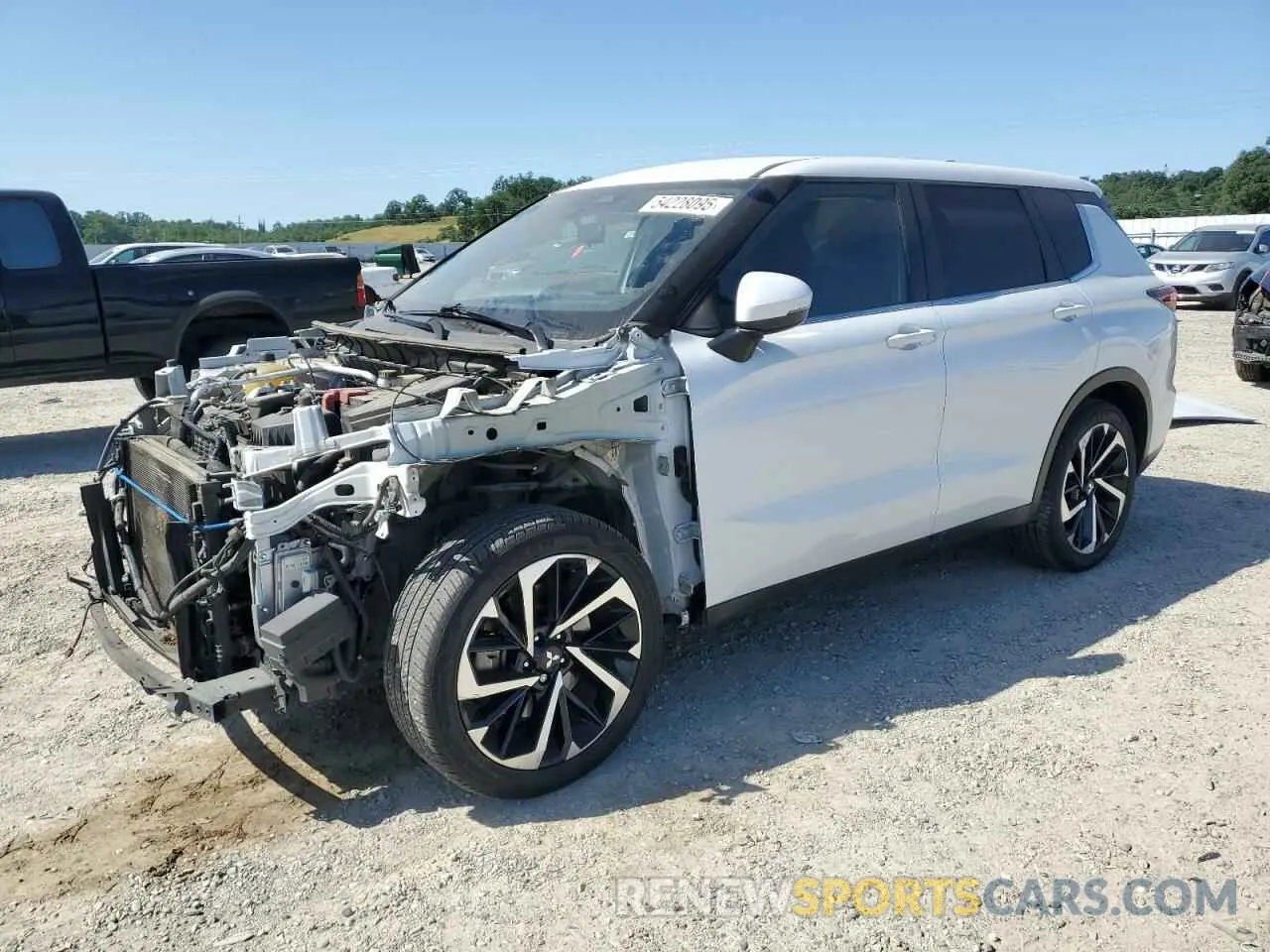 1 Photograph of a damaged car JA4J3TA85NZ020372 MITSUBISHI OUTLANDER 2022