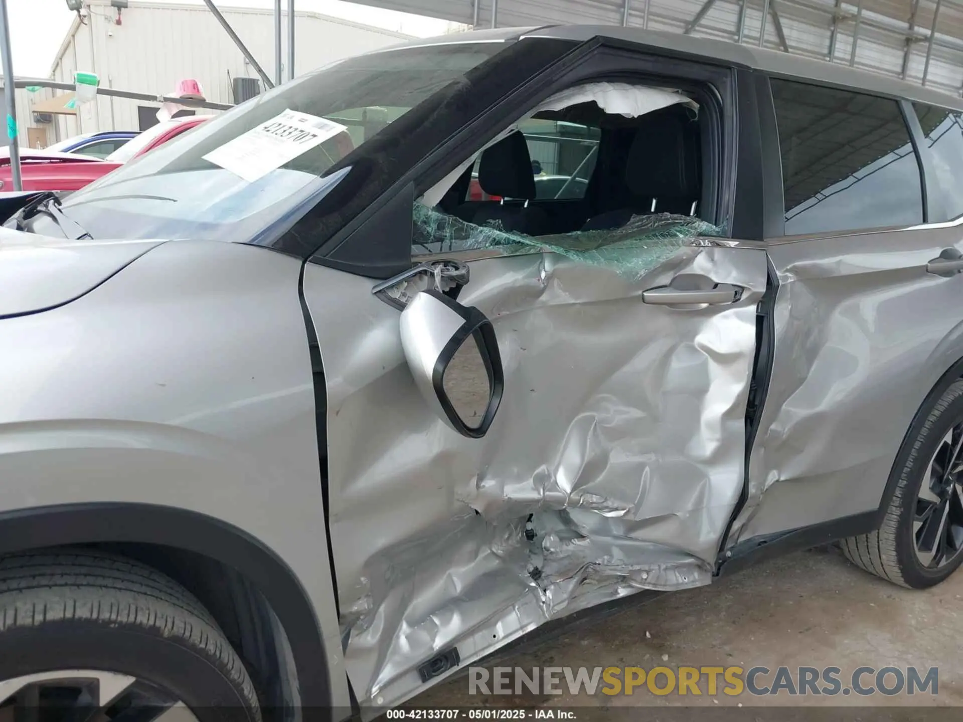 6 Photograph of a damaged car JA4J3TA88NZ047730 MITSUBISHI OUTLANDER 2022