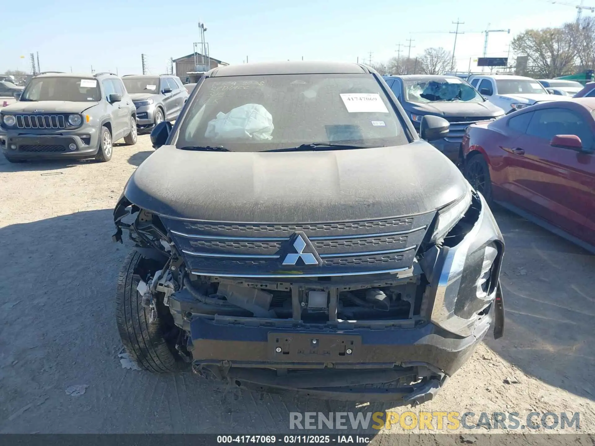 11 Photograph of a damaged car JA4J3TA89NZ054377 MITSUBISHI OUTLANDER 2022