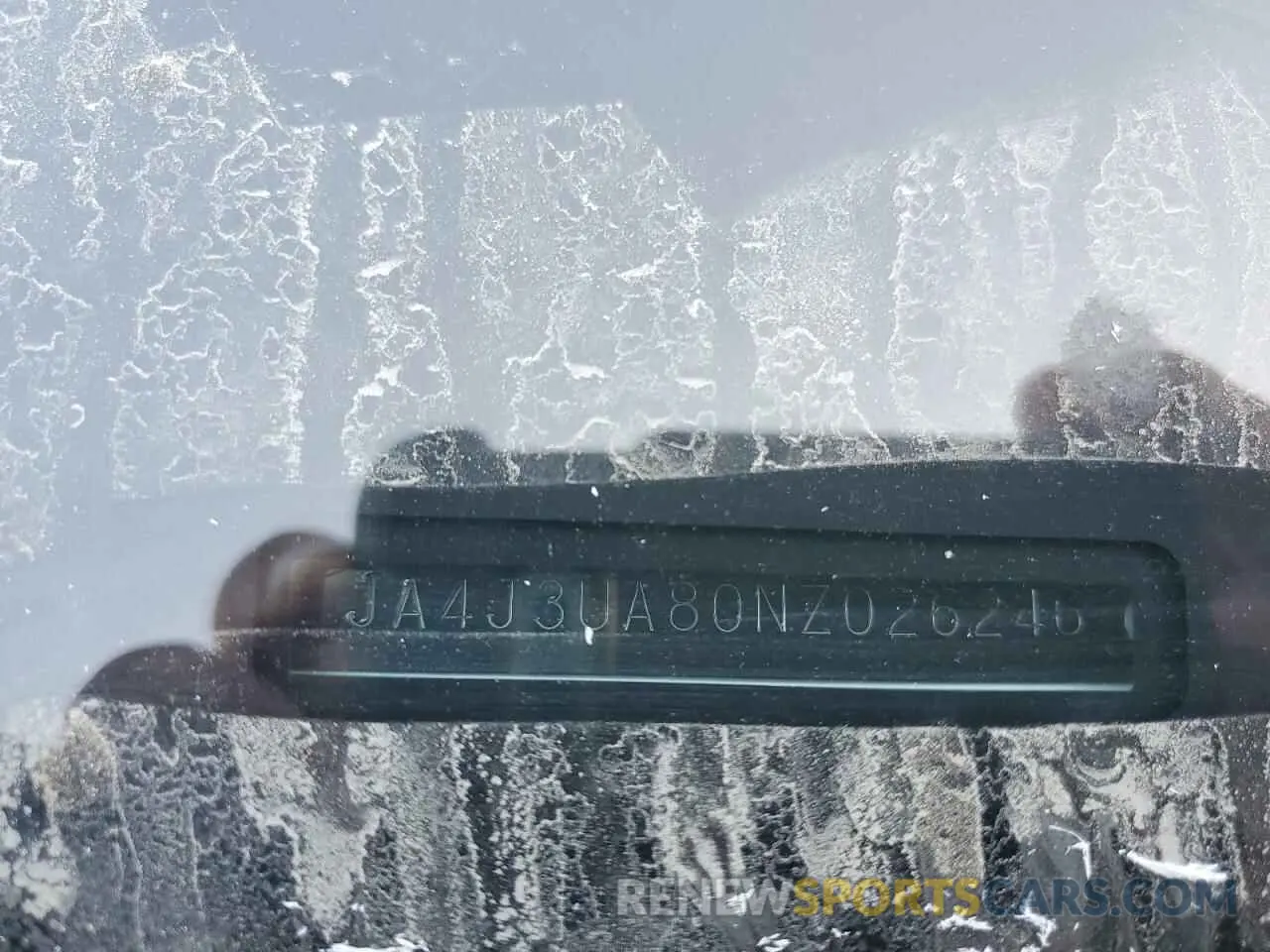15 Photograph of a damaged car JA4J3UA80NZ026246 MITSUBISHI OUTLANDER 2022