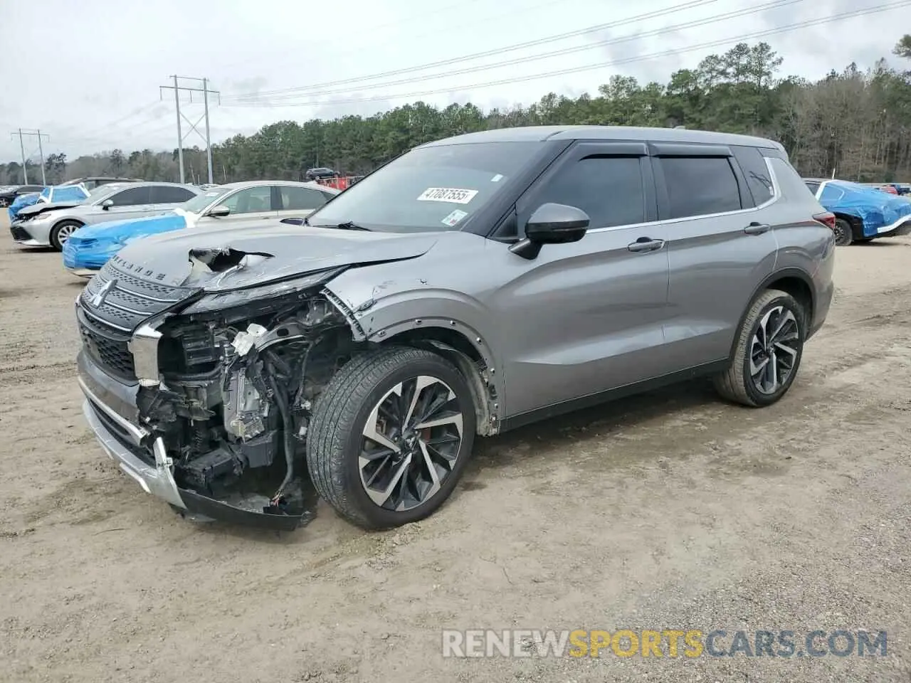 1 Photograph of a damaged car JA4J3UA82NZ032274 MITSUBISHI OUTLANDER 2022