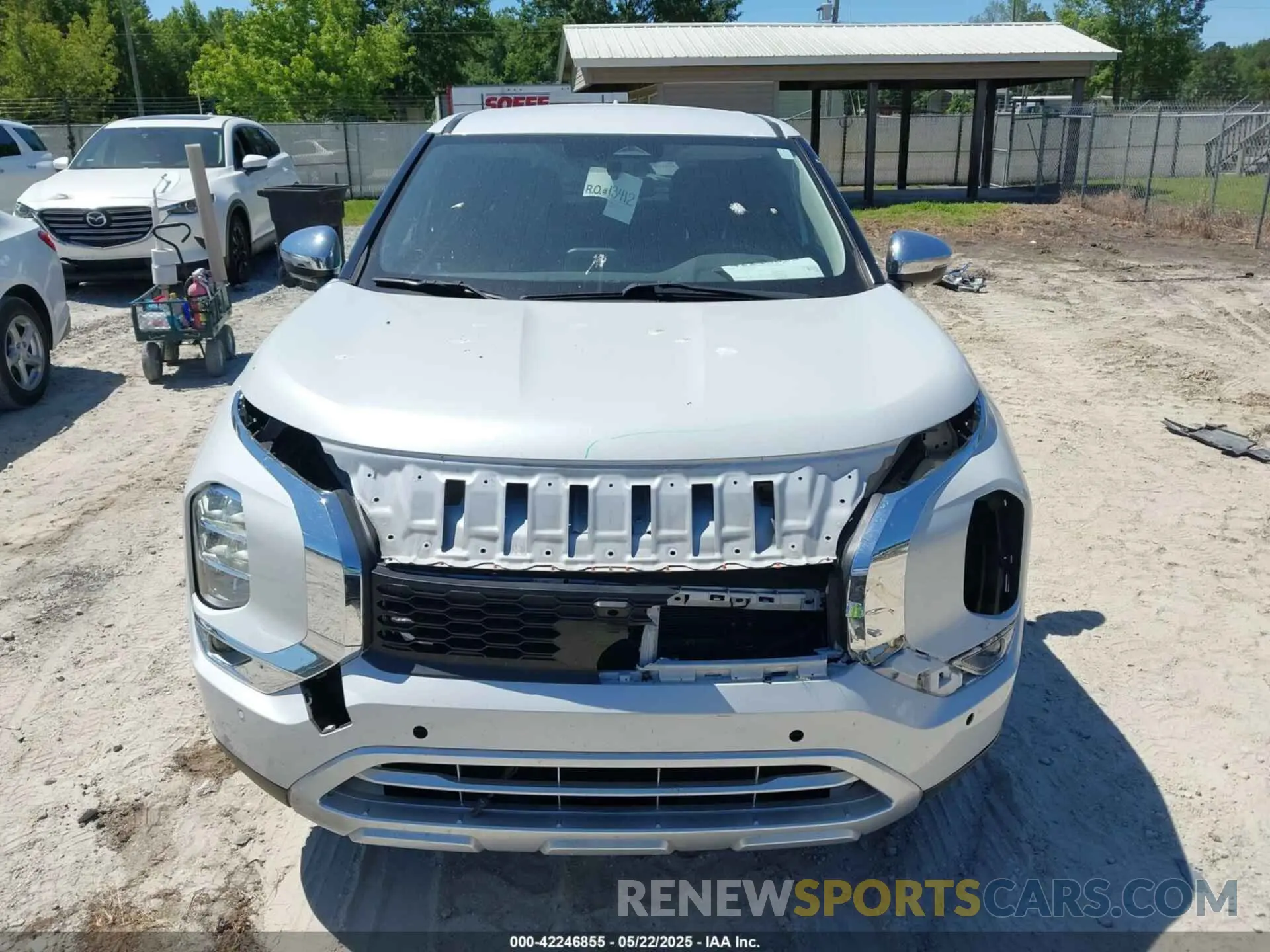12 Photograph of a damaged car JA4J3UA82NZ037930 MITSUBISHI OUTLANDER 2022