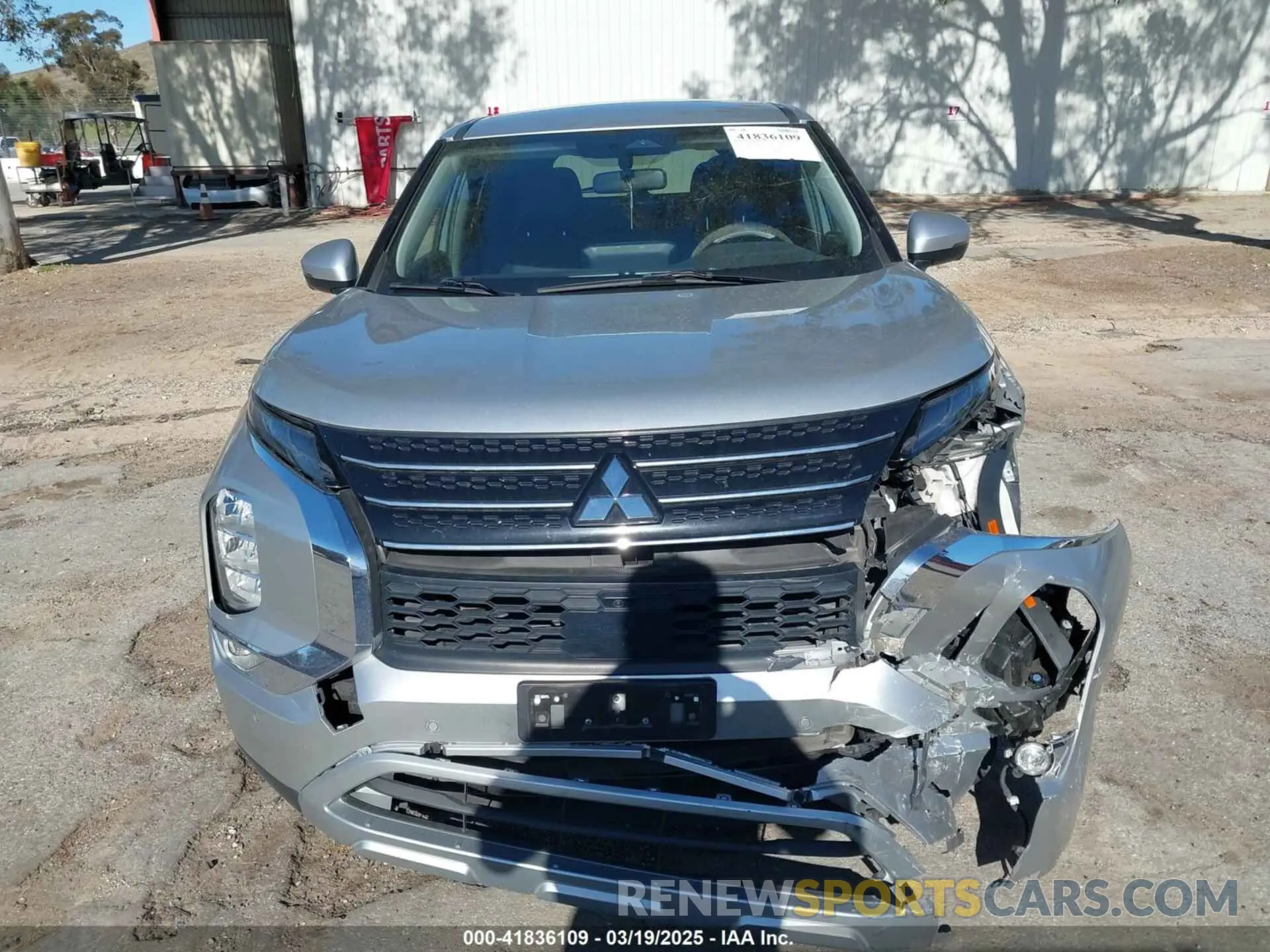 12 Photograph of a damaged car JA4J3UA84NZ031787 MITSUBISHI OUTLANDER 2022