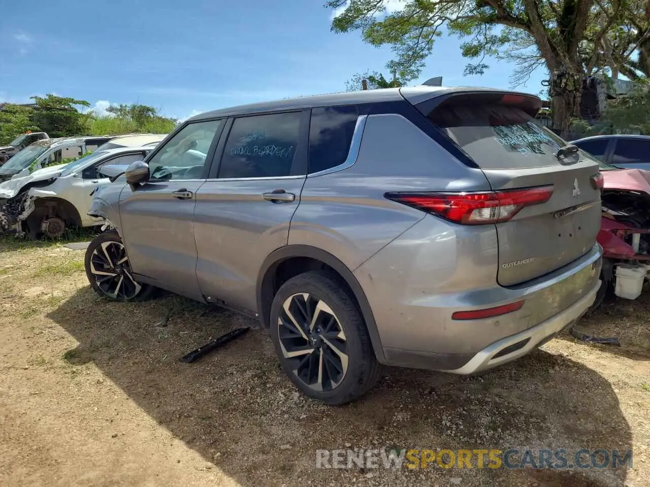 2 Photograph of a damaged car JA4J3UA84NZ085087 MITSUBISHI OUTLANDER 2022