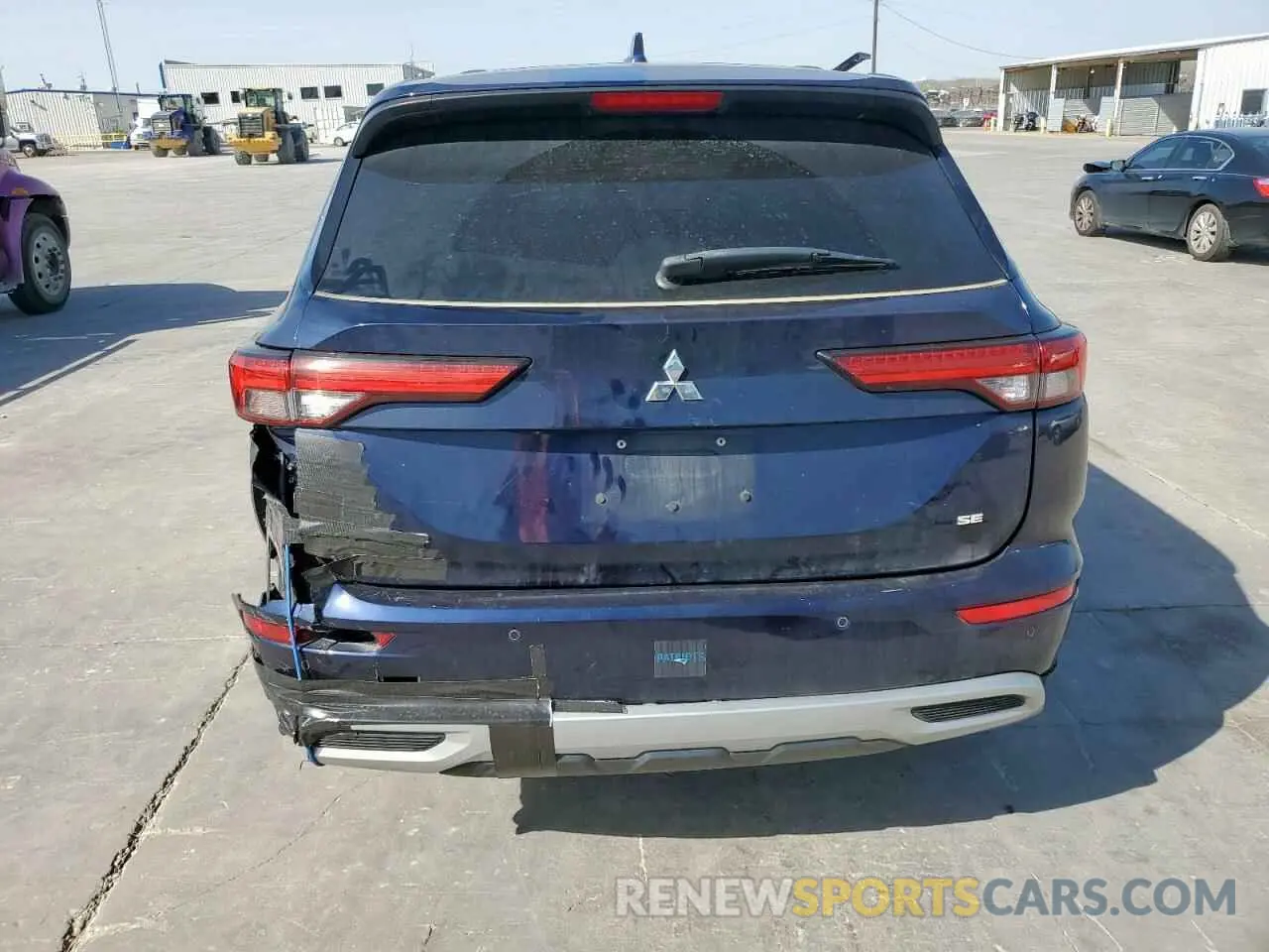 6 Photograph of a damaged car JA4J3UA85NZ066189 MITSUBISHI OUTLANDER 2022