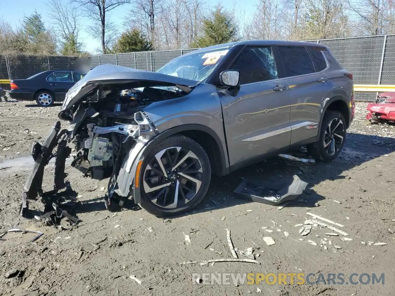 1 Photograph of a damaged car JA4J3UA88NZ020839 MITSUBISHI OUTLANDER 2022