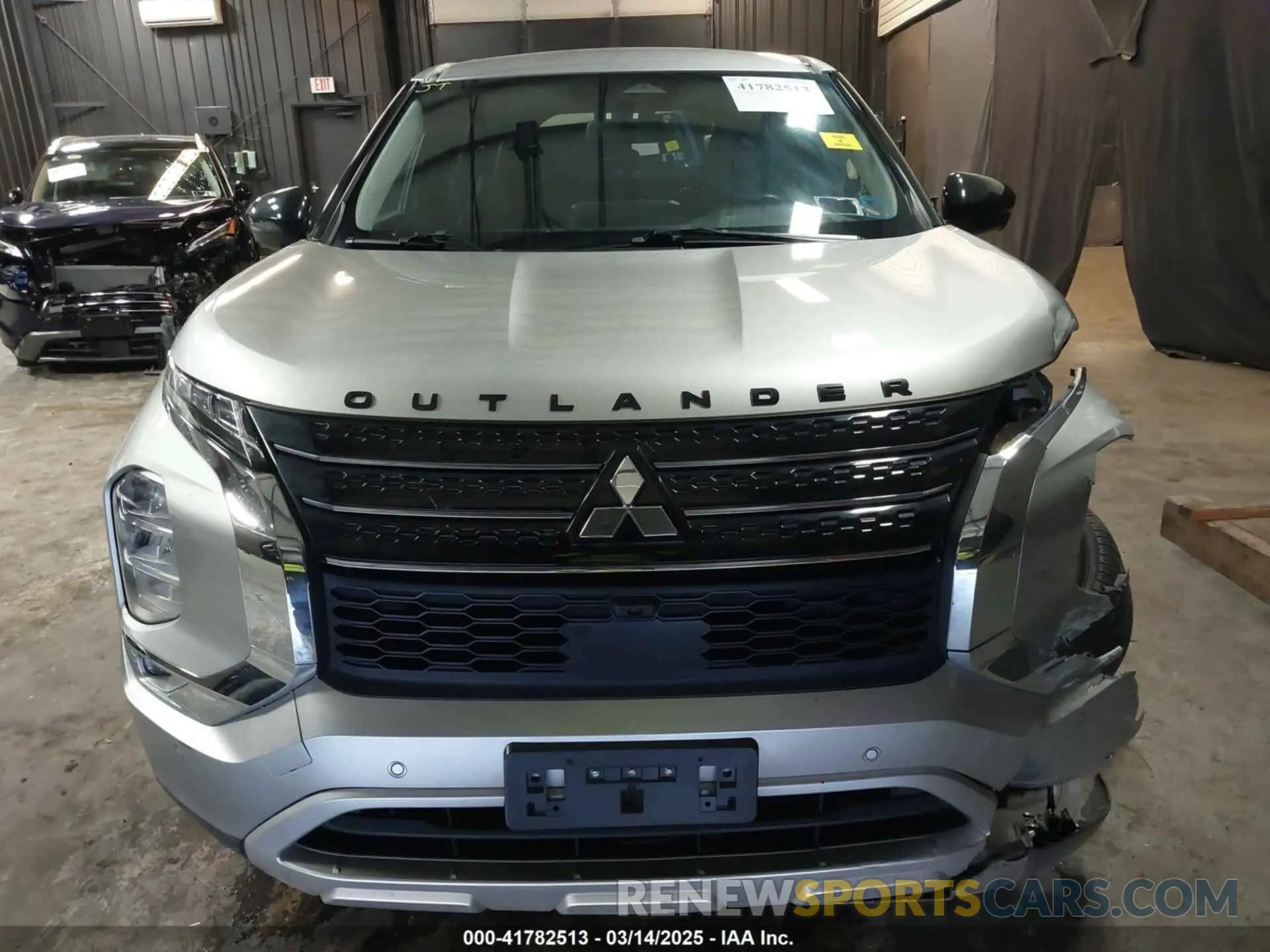 13 Photograph of a damaged car JA4J3UA88NZ026768 MITSUBISHI OUTLANDER 2022