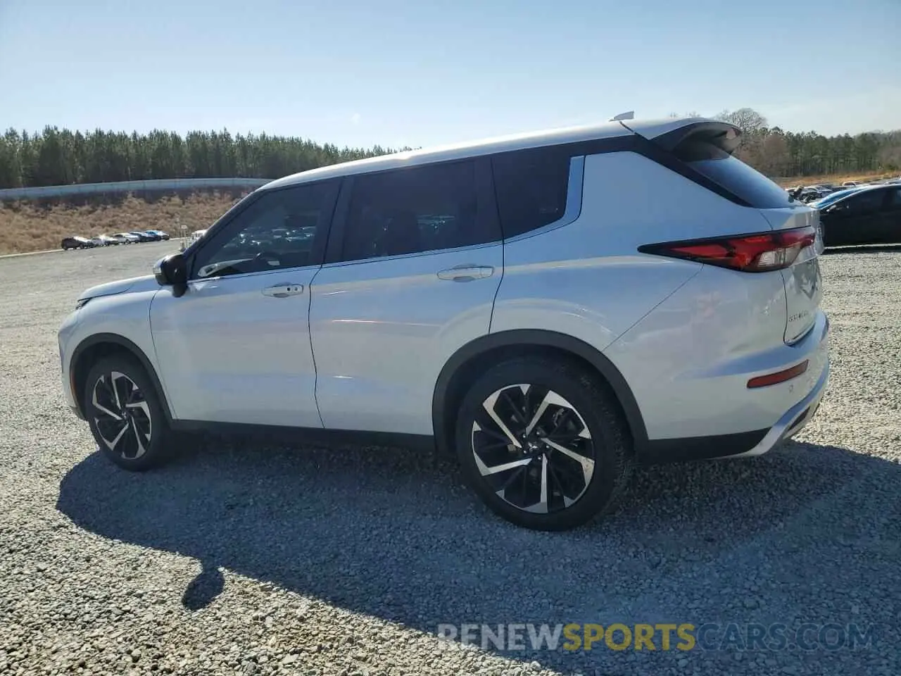 2 Photograph of a damaged car JA4J3UA88NZ068468 MITSUBISHI OUTLANDER 2022