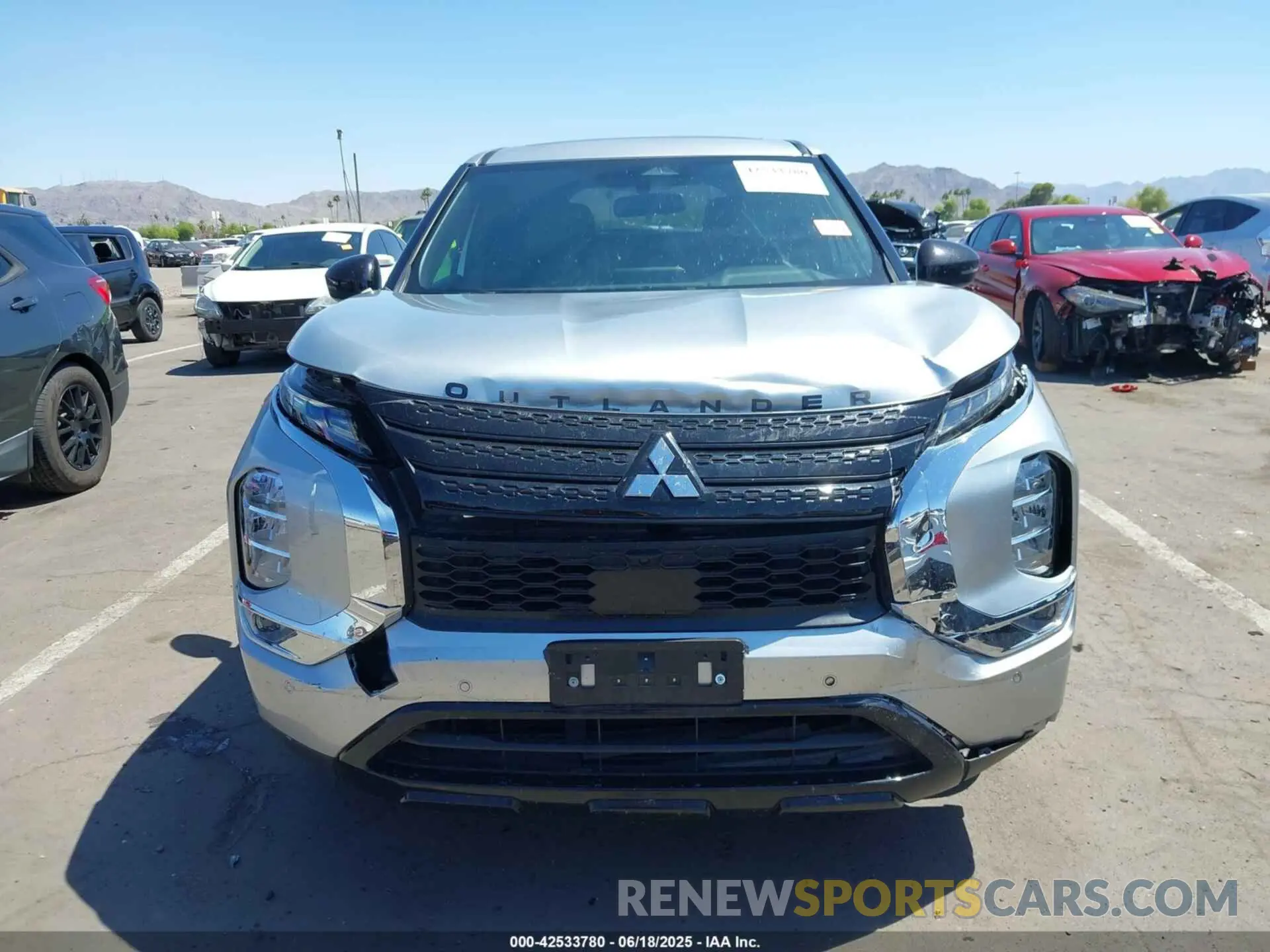 6 Photograph of a damaged car JA4J3UA8XNZ069671 MITSUBISHI OUTLANDER 2022