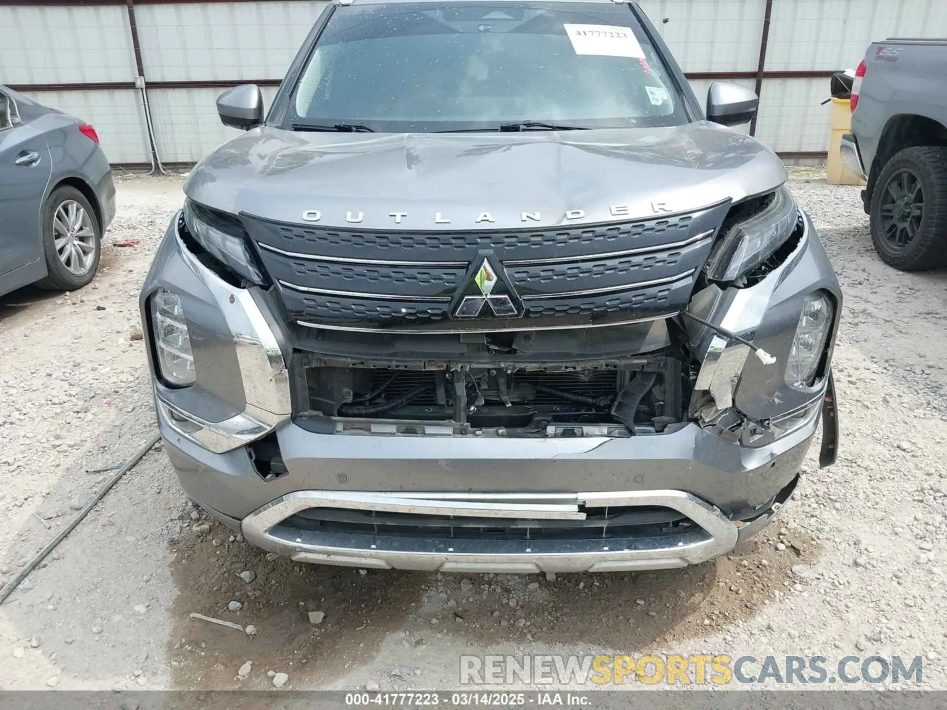 12 Photograph of a damaged car JA4J3VA81NZ077700 MITSUBISHI OUTLANDER 2022