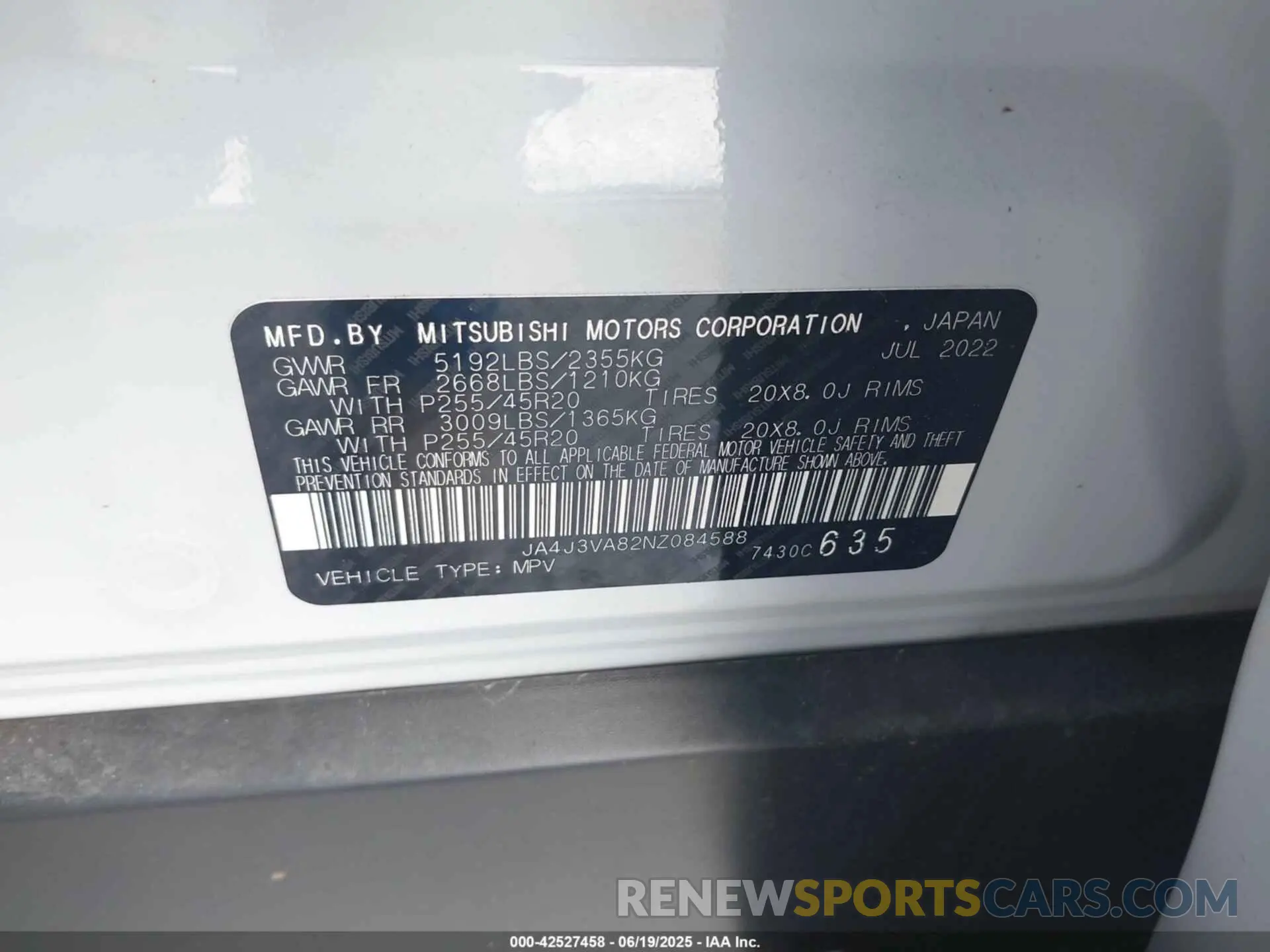 9 Photograph of a damaged car JA4J3VA82NZ084588 MITSUBISHI OUTLANDER 2022