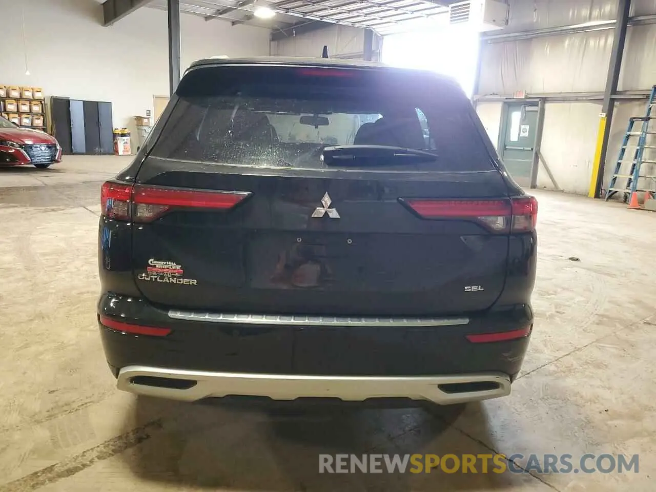 6 Photograph of a damaged car JA4J3VA83NZ012900 MITSUBISHI OUTLANDER 2022