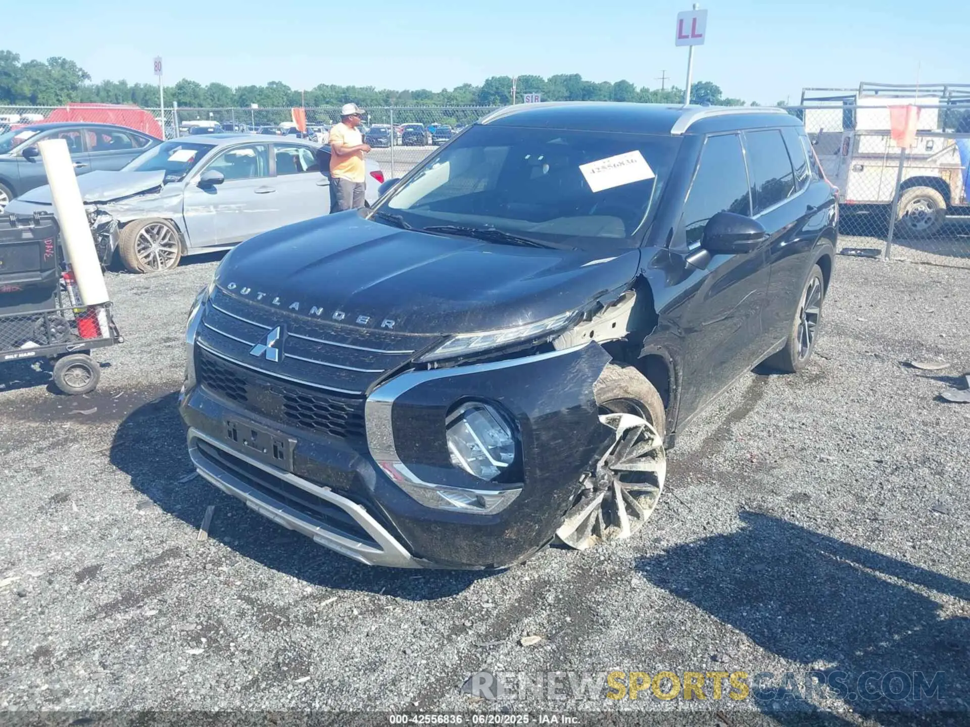 2 Photograph of a damaged car JA4J3VA89NZ059283 MITSUBISHI OUTLANDER 2022
