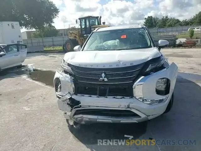 14 Photograph of a damaged car JA4J3VA8XNZ016653 MITSUBISHI OUTLANDER 2022