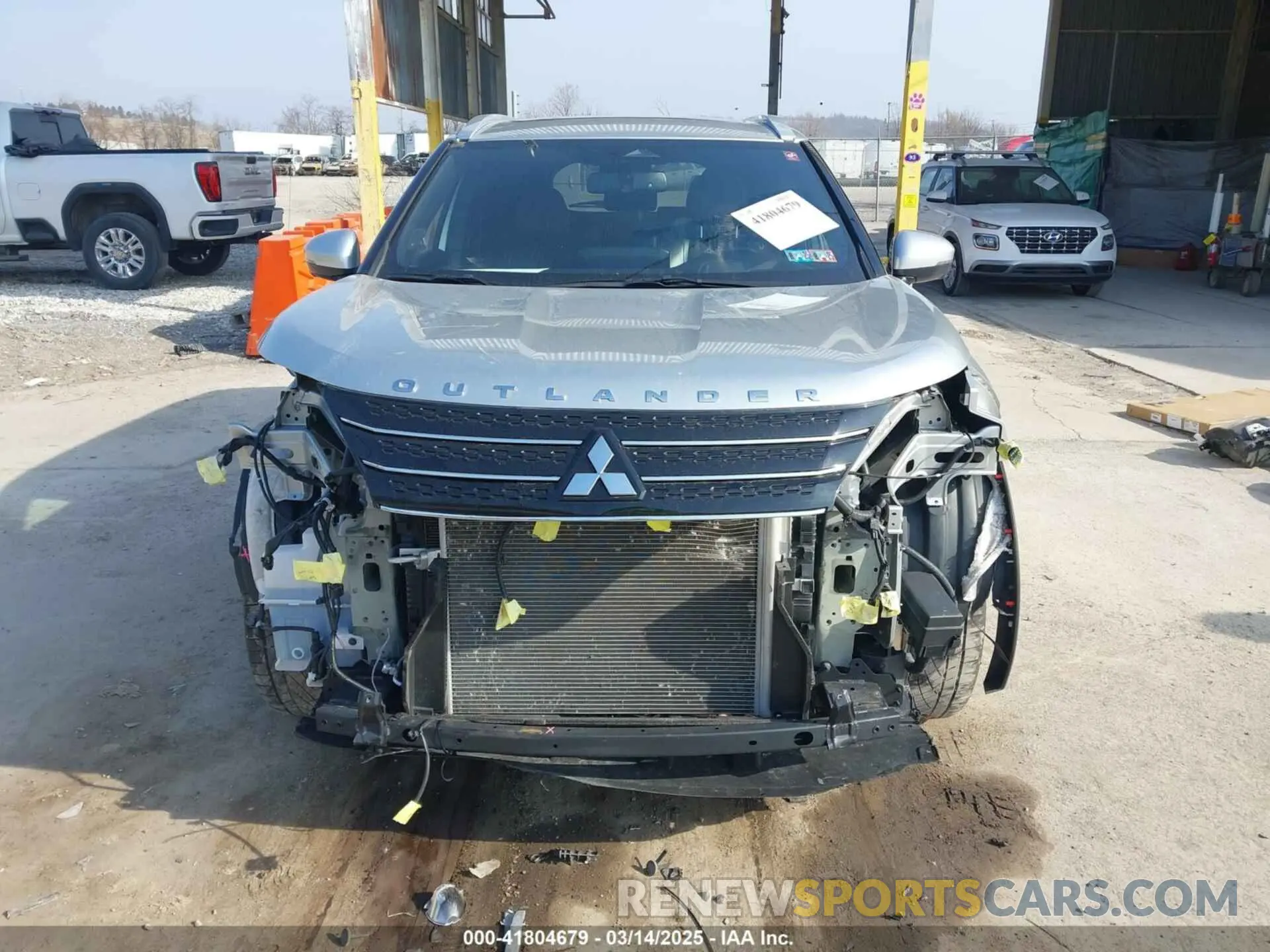 6 Photograph of a damaged car JA4J3VA8XNZ082328 MITSUBISHI OUTLANDER 2022