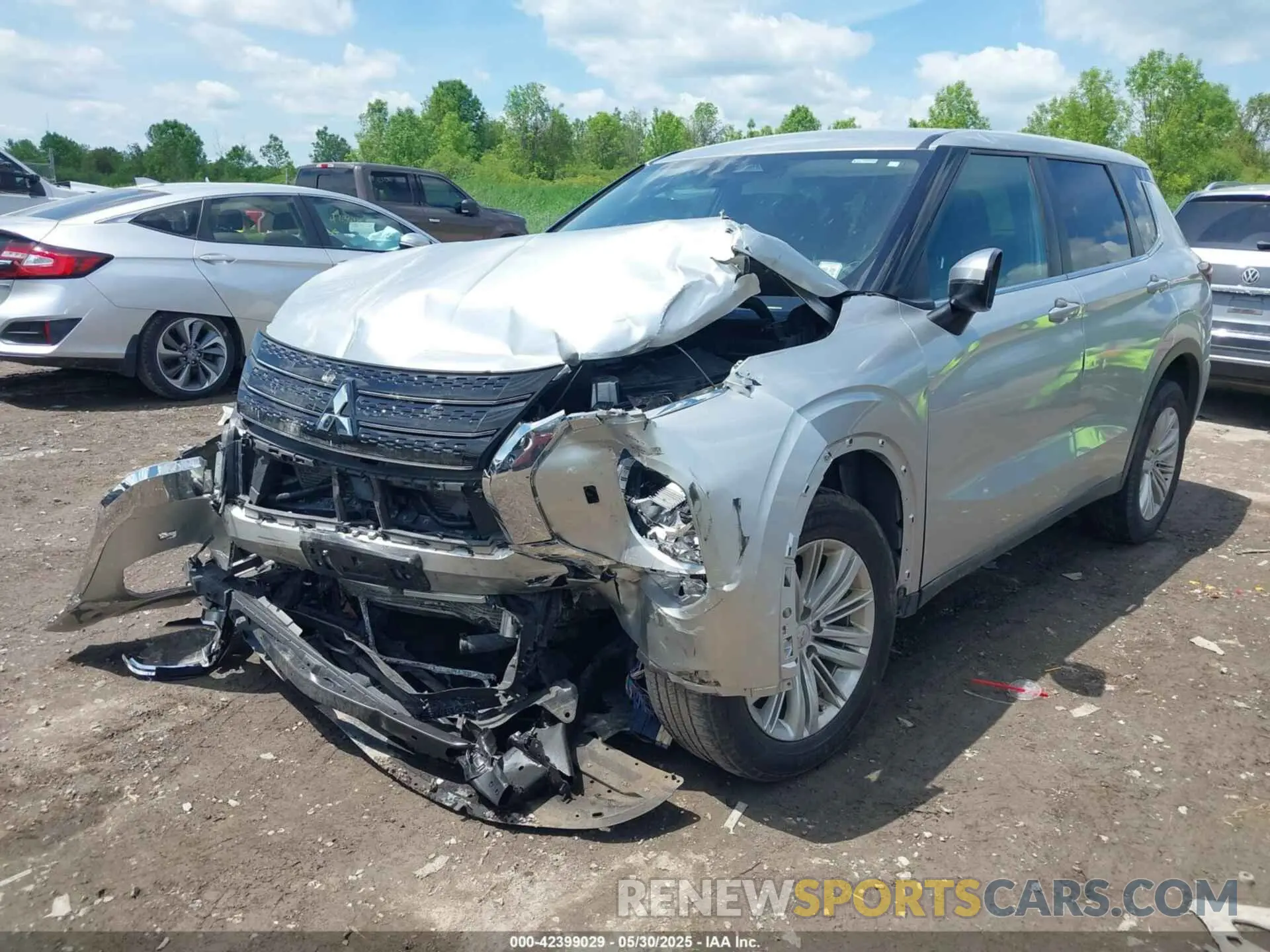2 Photograph of a damaged car JA4J4TA83NZ032355 MITSUBISHI OUTLANDER 2022