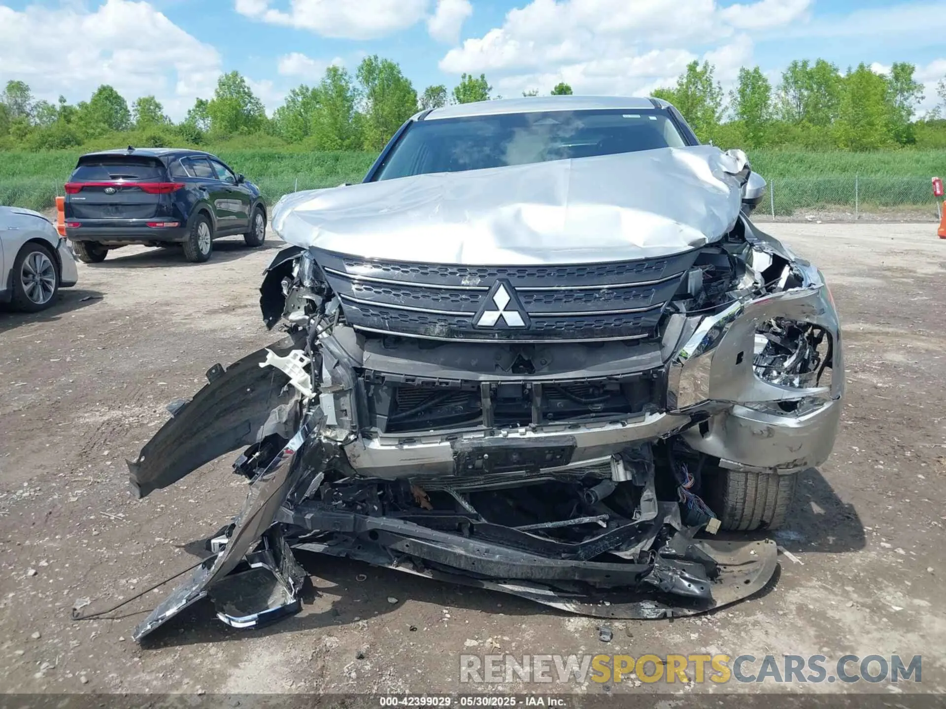 6 Photograph of a damaged car JA4J4TA83NZ032355 MITSUBISHI OUTLANDER 2022