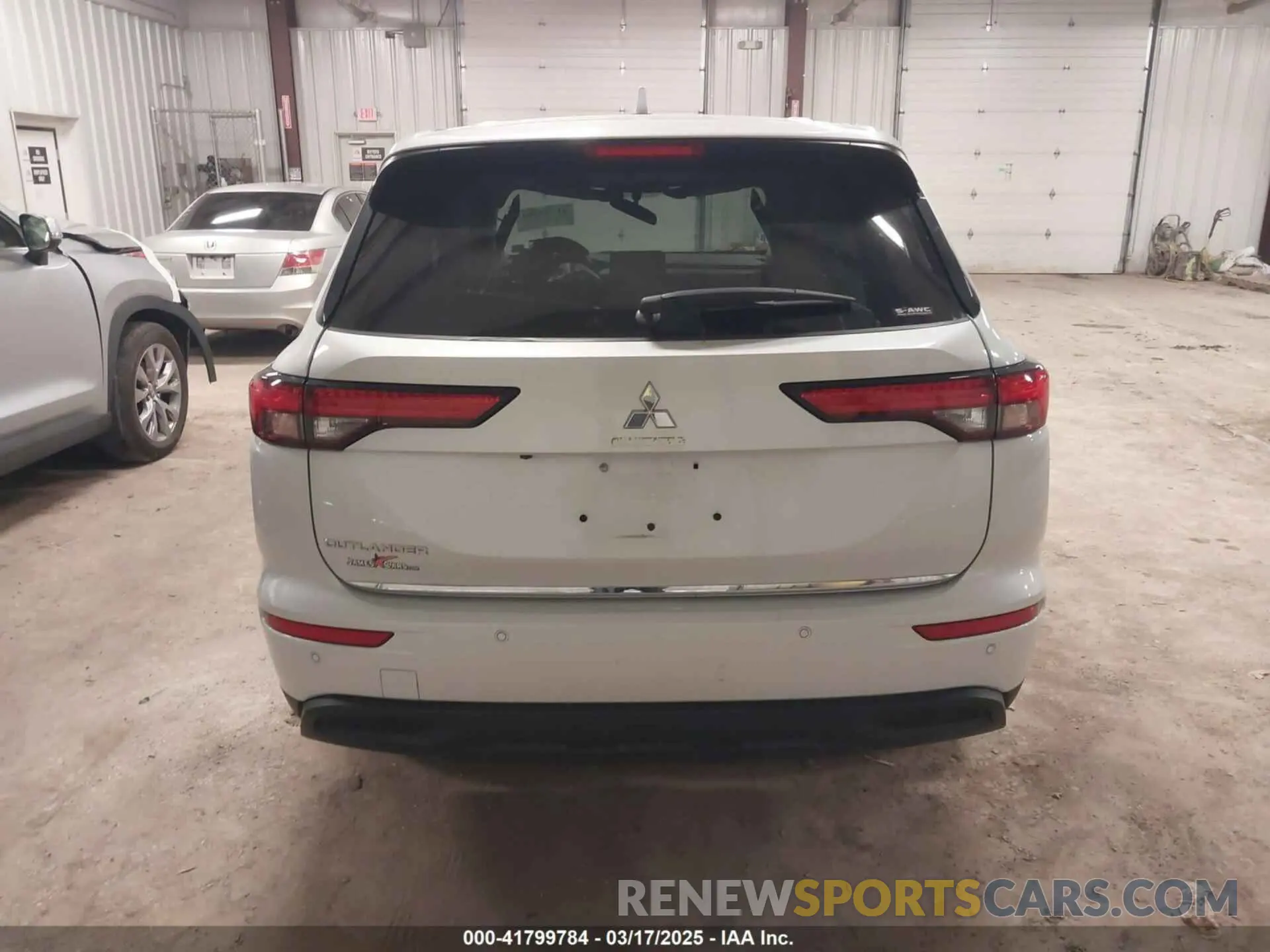 16 Photograph of a damaged car JA4J4TA83NZ039905 MITSUBISHI OUTLANDER 2022