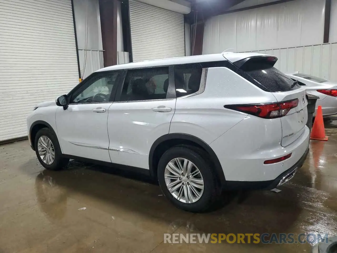 2 Photograph of a damaged car JA4J4TA84NZ051951 MITSUBISHI OUTLANDER 2022