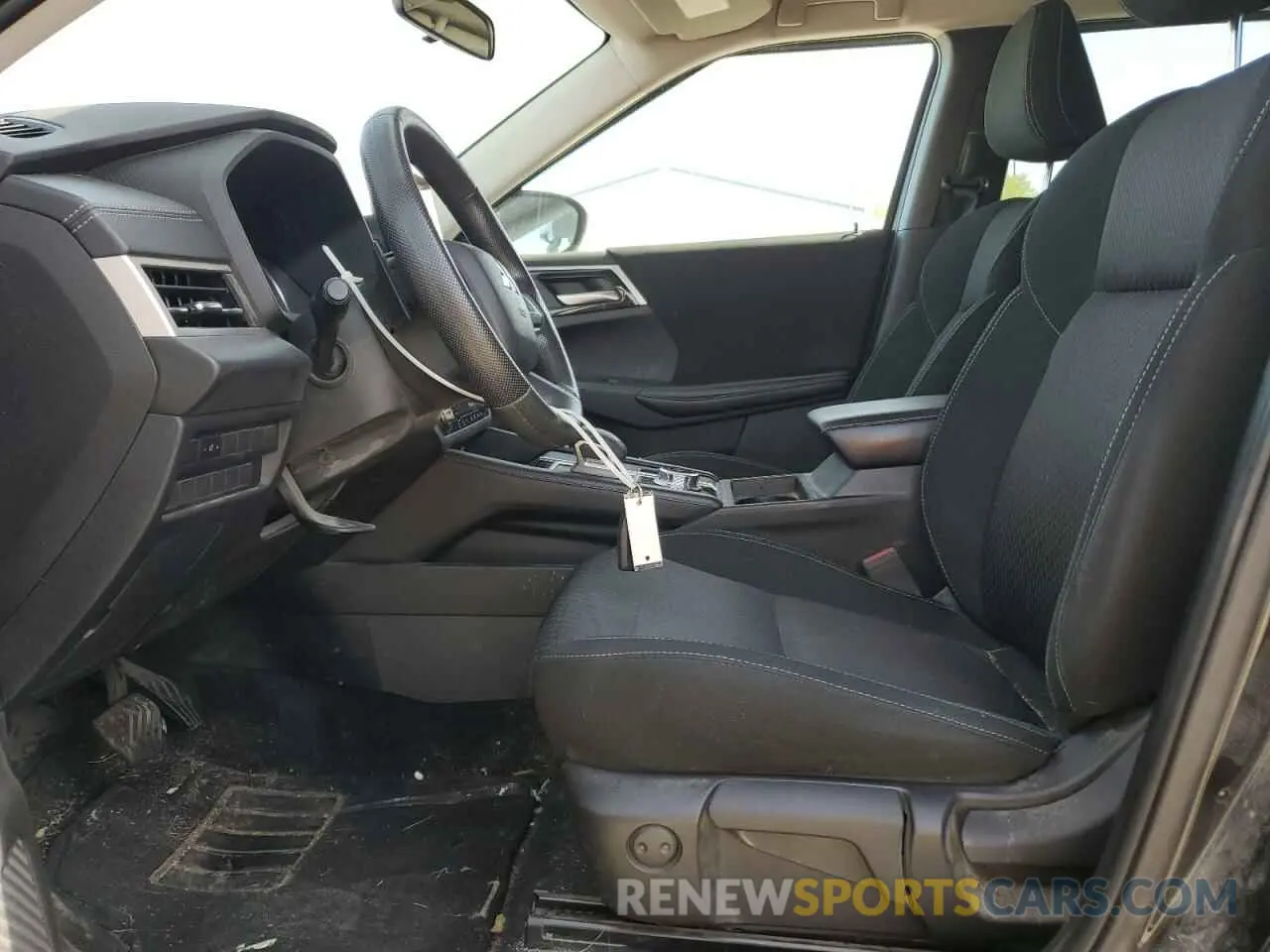 7 Photograph of a damaged car JA4J4TA85NZ073618 MITSUBISHI OUTLANDER 2022