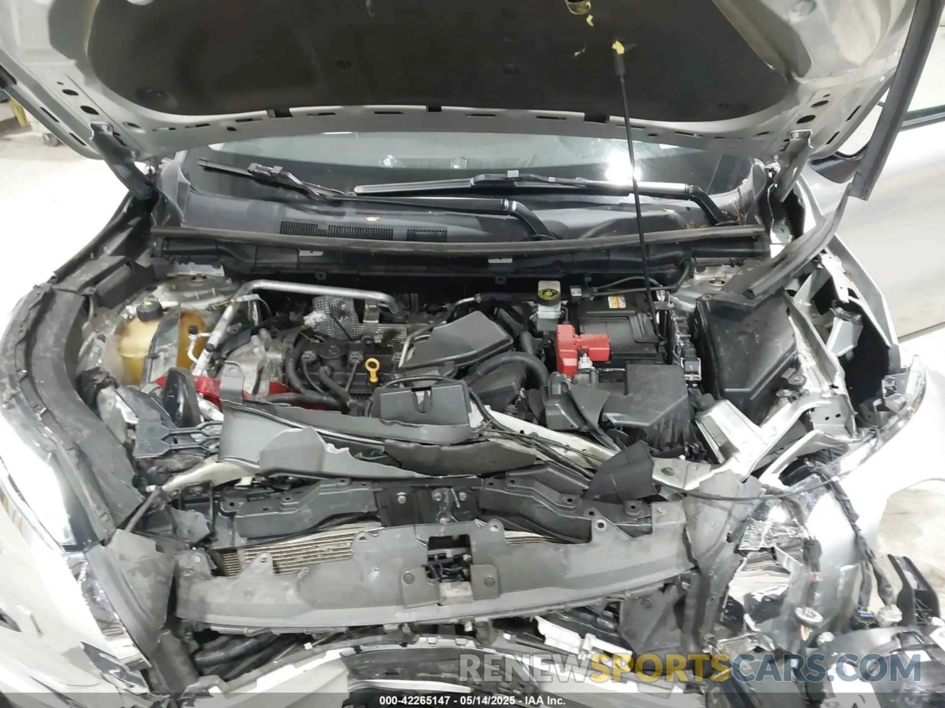 10 Photograph of a damaged car JA4J4TA89NZ033459 MITSUBISHI OUTLANDER 2022