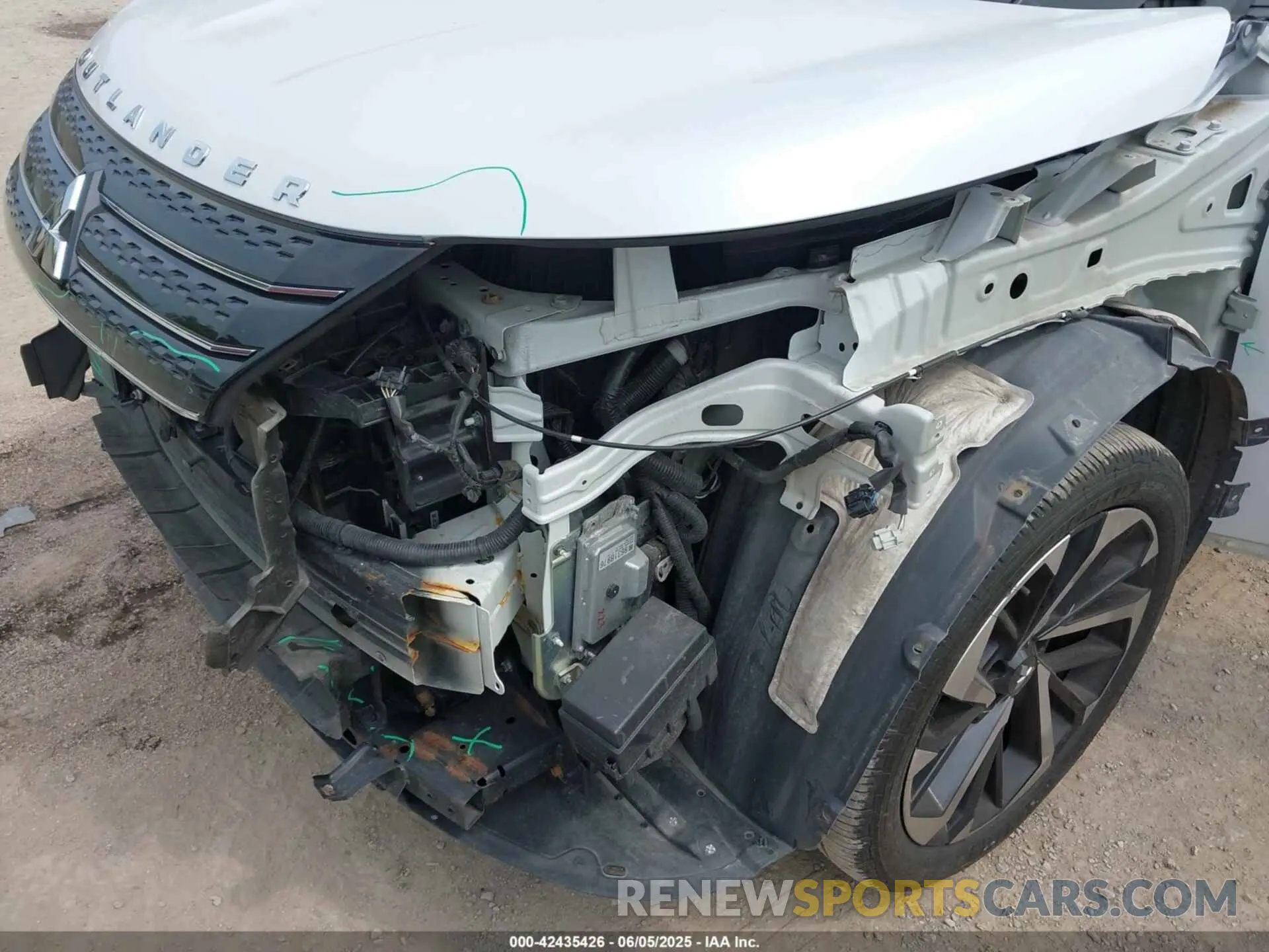 6 Photograph of a damaged car JA4J4TA8XNZ019893 MITSUBISHI OUTLANDER 2022