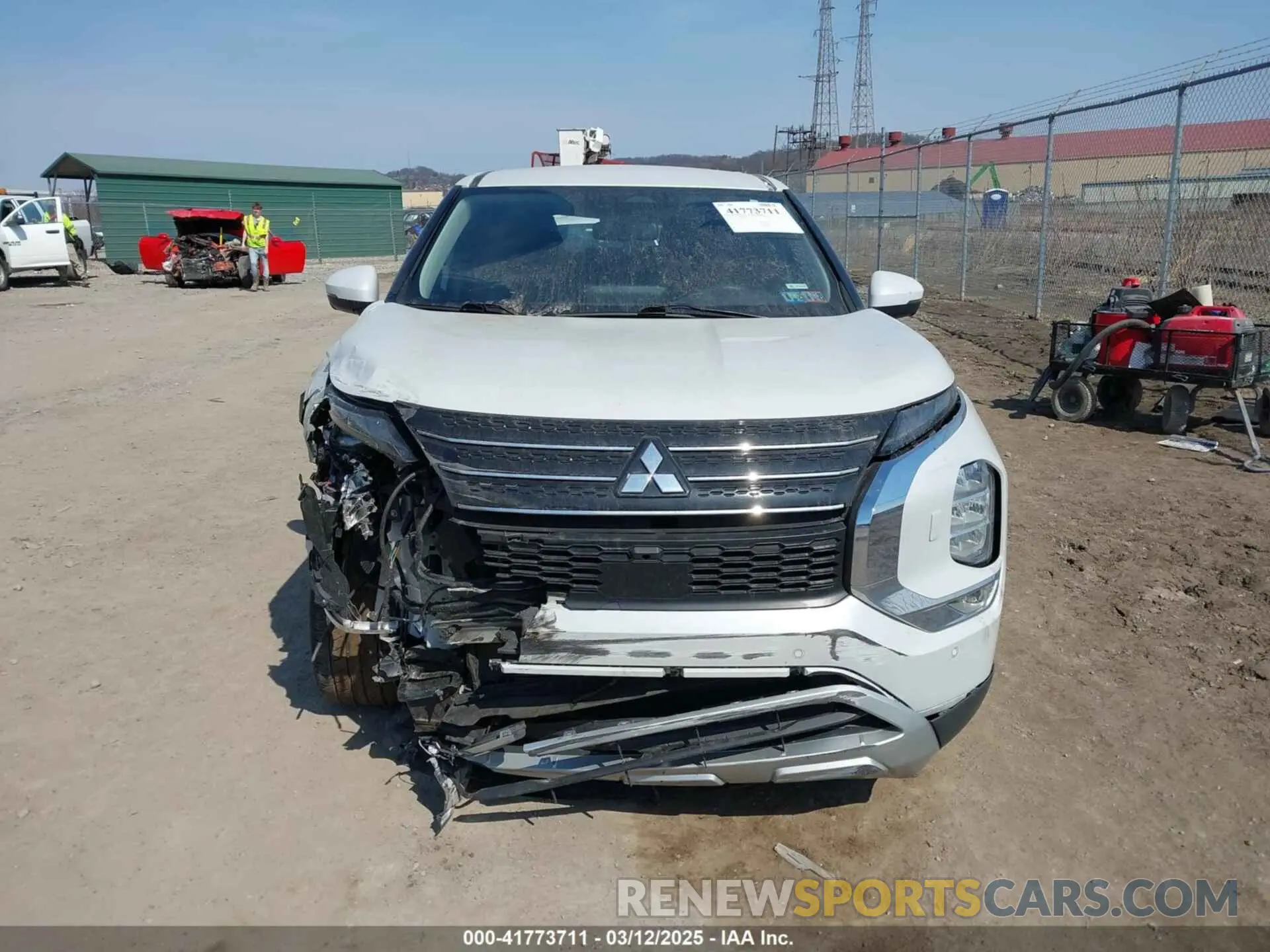 12 Photograph of a damaged car JA4J4UA80NZ033078 MITSUBISHI OUTLANDER 2022