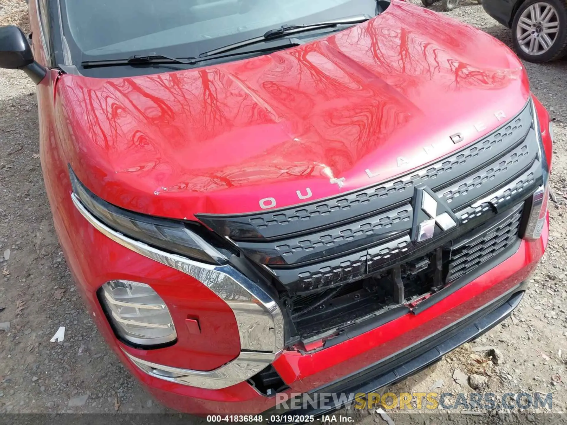 12 Photograph of a damaged car JA4J4UA80NZ069028 MITSUBISHI OUTLANDER 2022