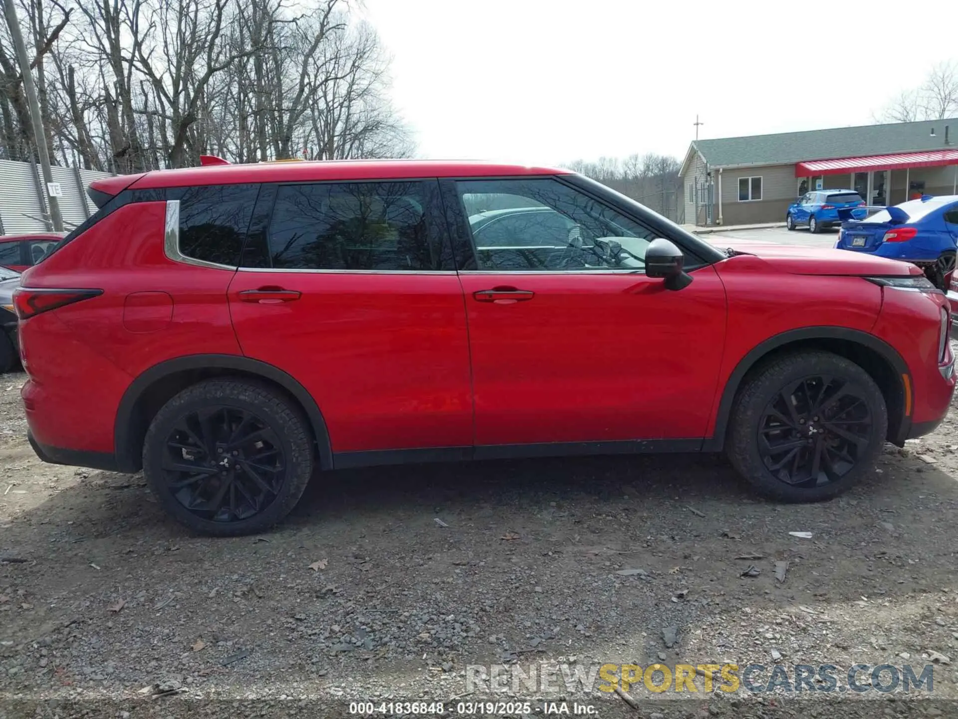 14 Photograph of a damaged car JA4J4UA80NZ069028 MITSUBISHI OUTLANDER 2022