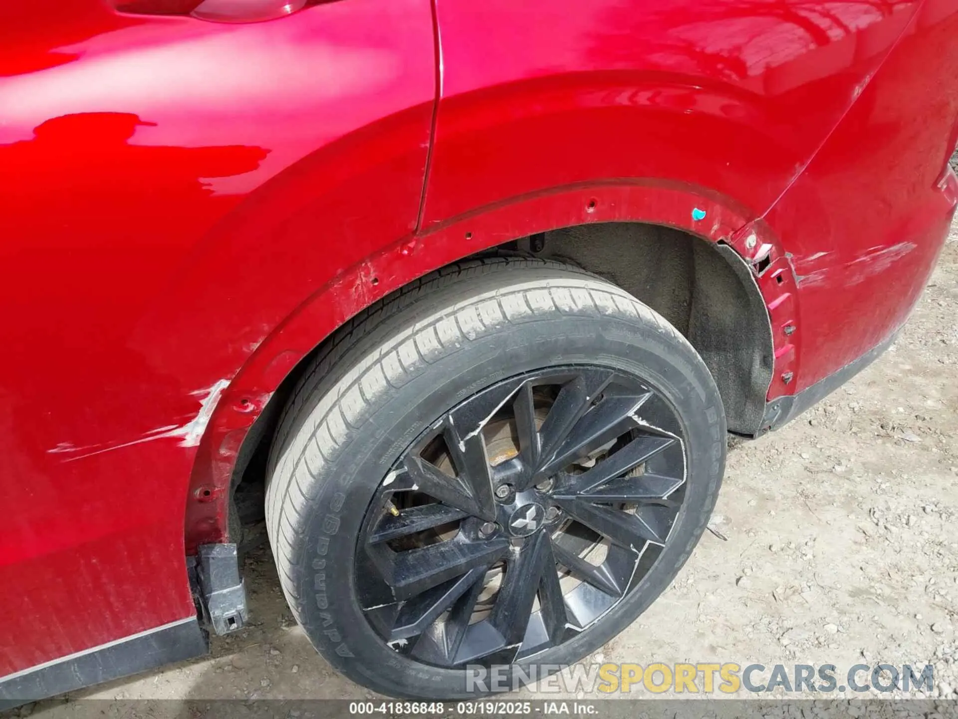 22 Photograph of a damaged car JA4J4UA80NZ069028 MITSUBISHI OUTLANDER 2022