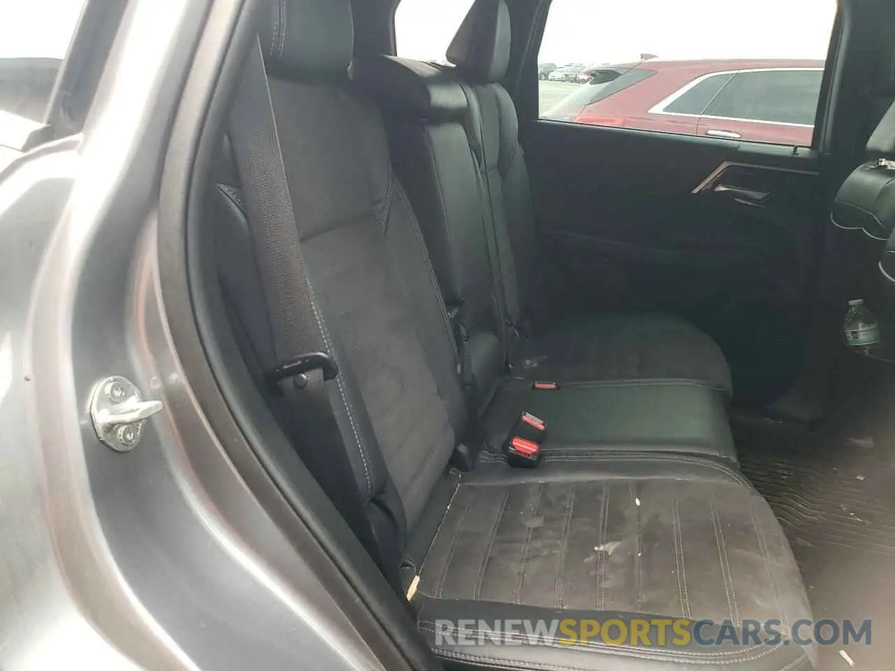 11 Photograph of a damaged car JA4J4UA81NZ090275 MITSUBISHI OUTLANDER 2022