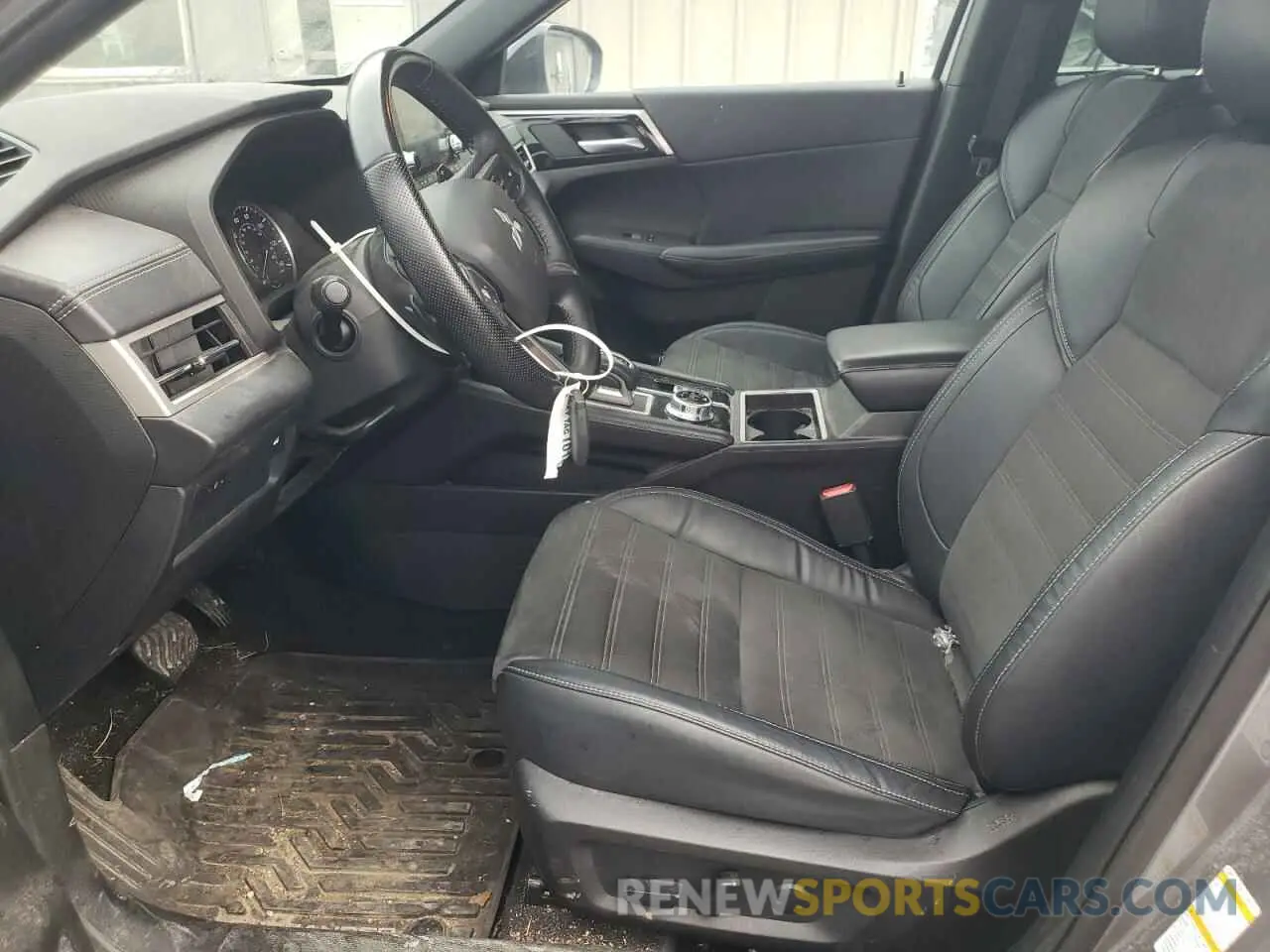 7 Photograph of a damaged car JA4J4UA81NZ090275 MITSUBISHI OUTLANDER 2022