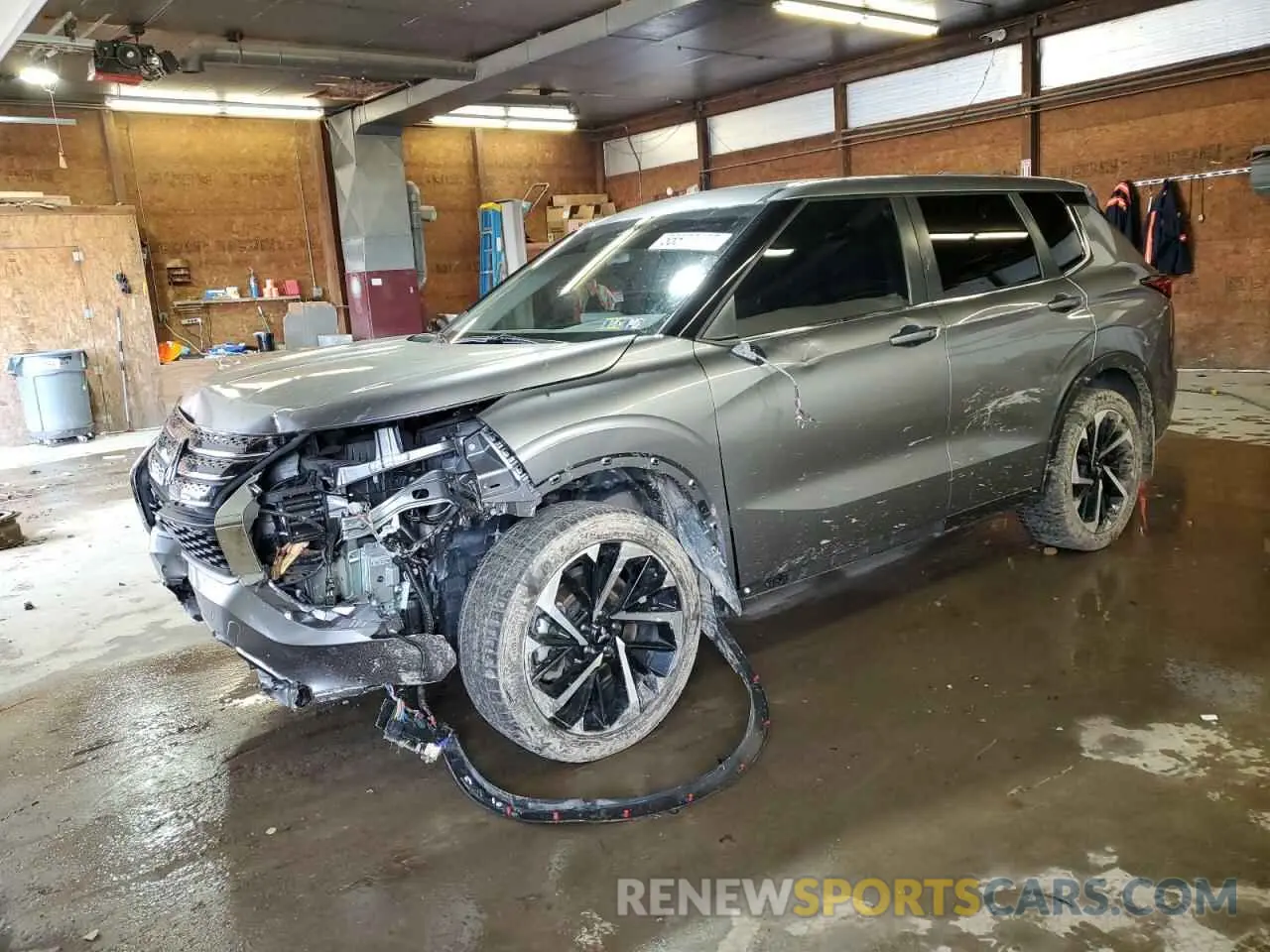 1 Photograph of a damaged car JA4J4UA82NZ012345 MITSUBISHI OUTLANDER 2022